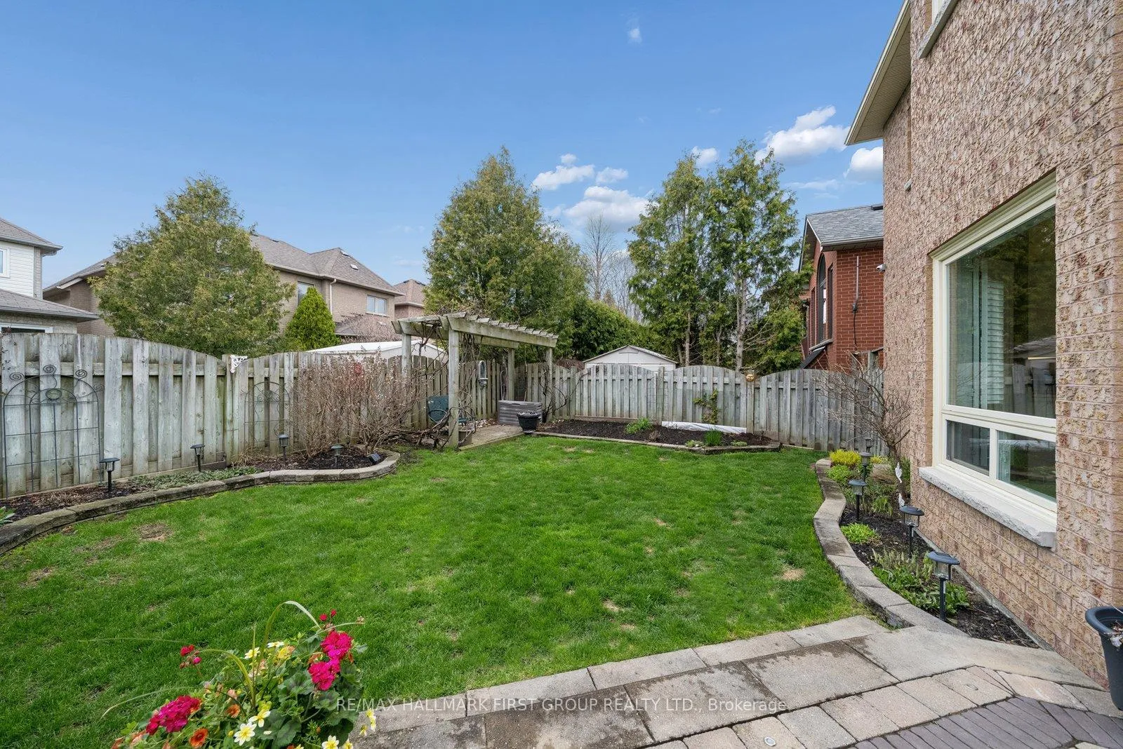 Photo 42 of 1768 White Cedar Drive, Pickering, Amberlea — HOMEH
