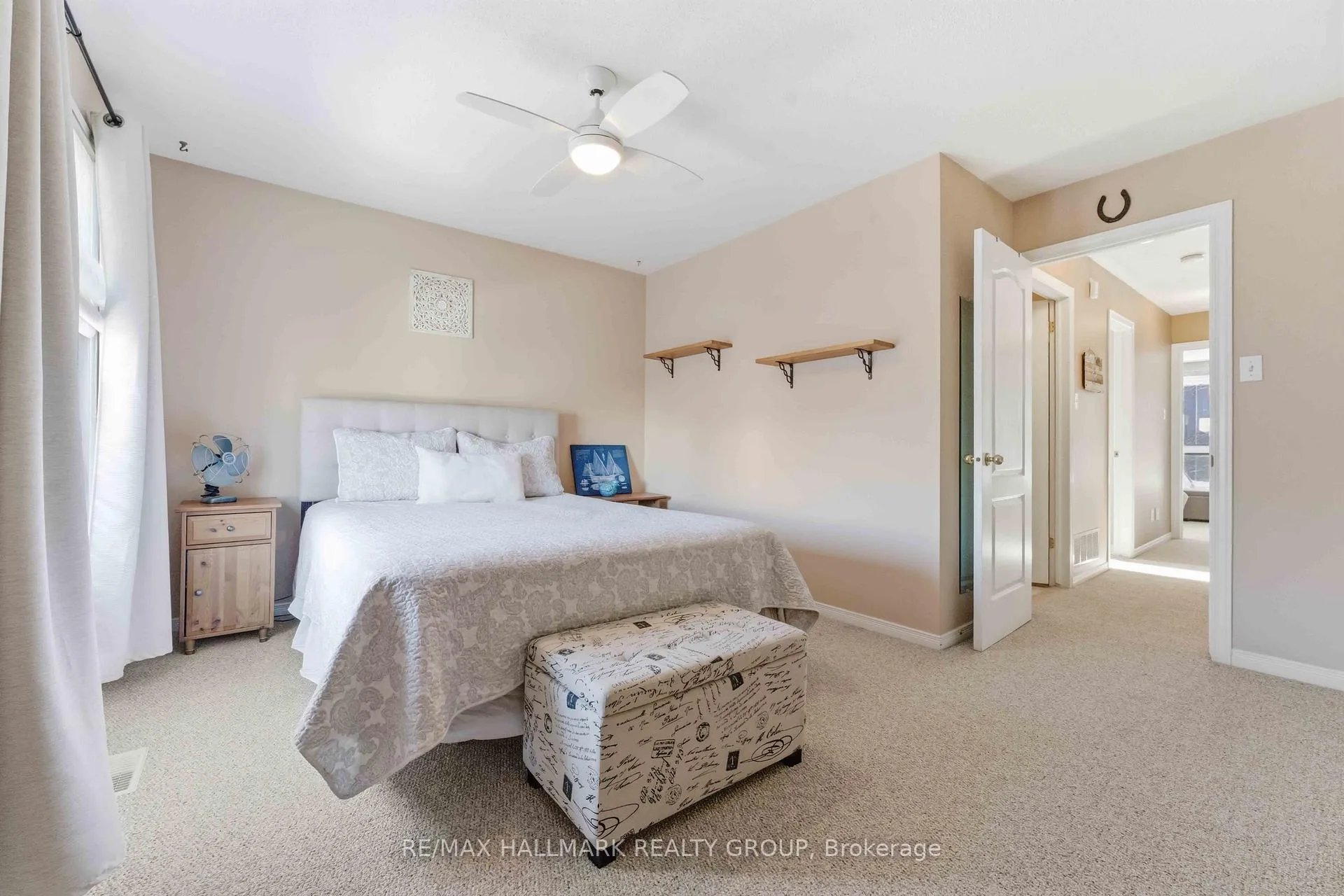 Photo 32 of 1660 Locksley Lane, Ottawa, Beaconwood — HOMEH