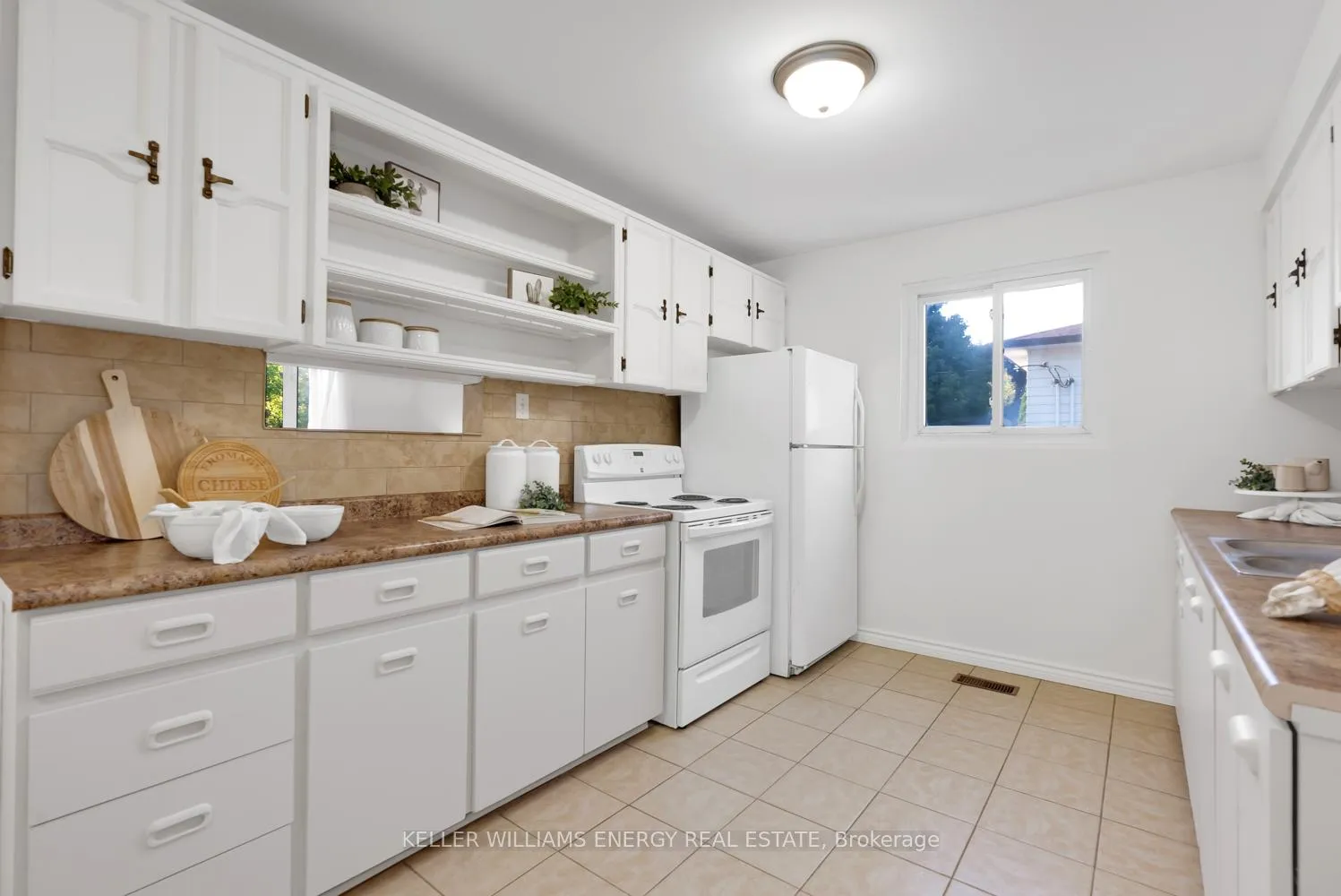Photo 12 of Unit Front Unit, 337 Oshawa Boulevard N, Oshawa, O'Neill — HOMEH