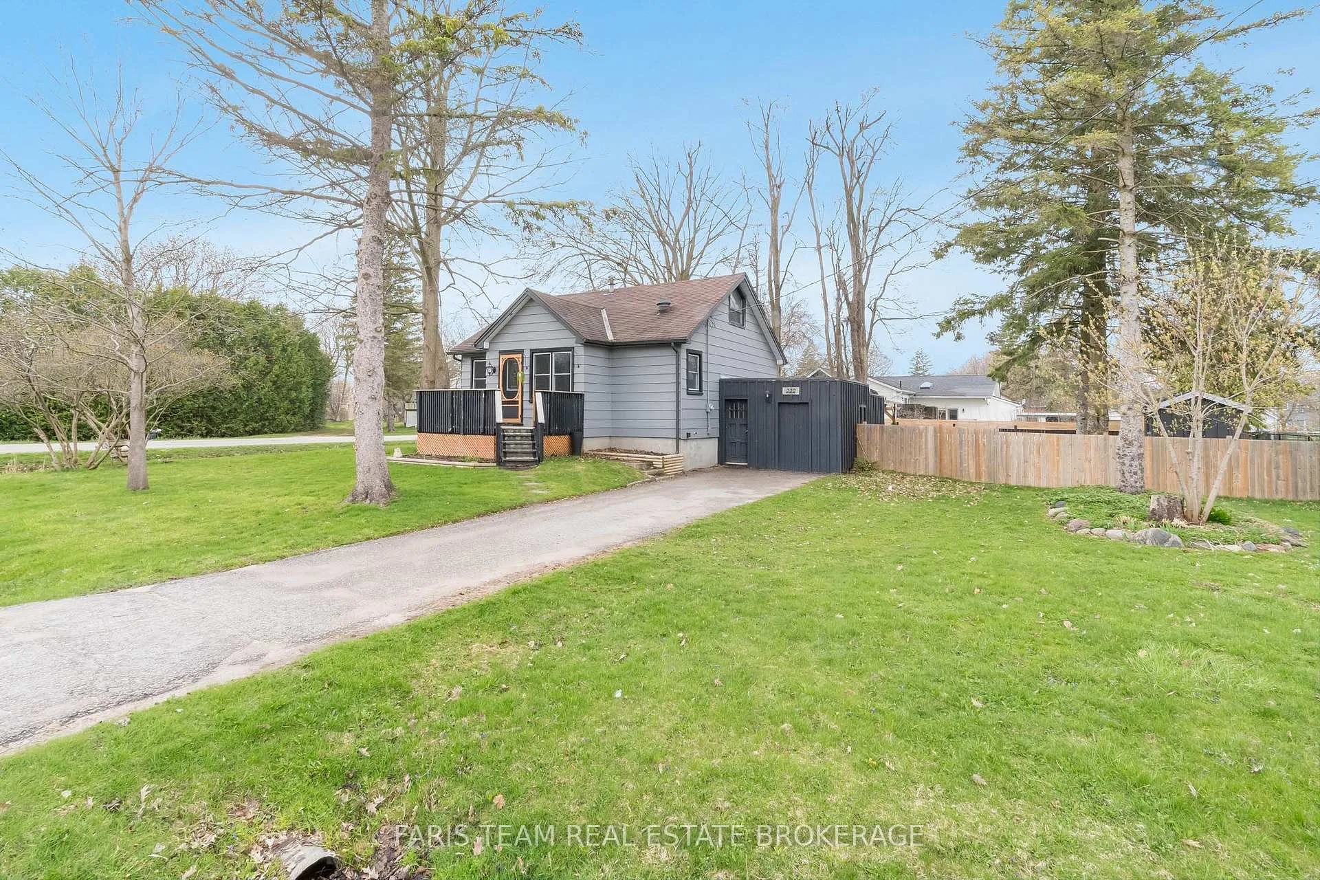 Photo 2 of 222 William Street, Clearview, Stayner — HOMEH
