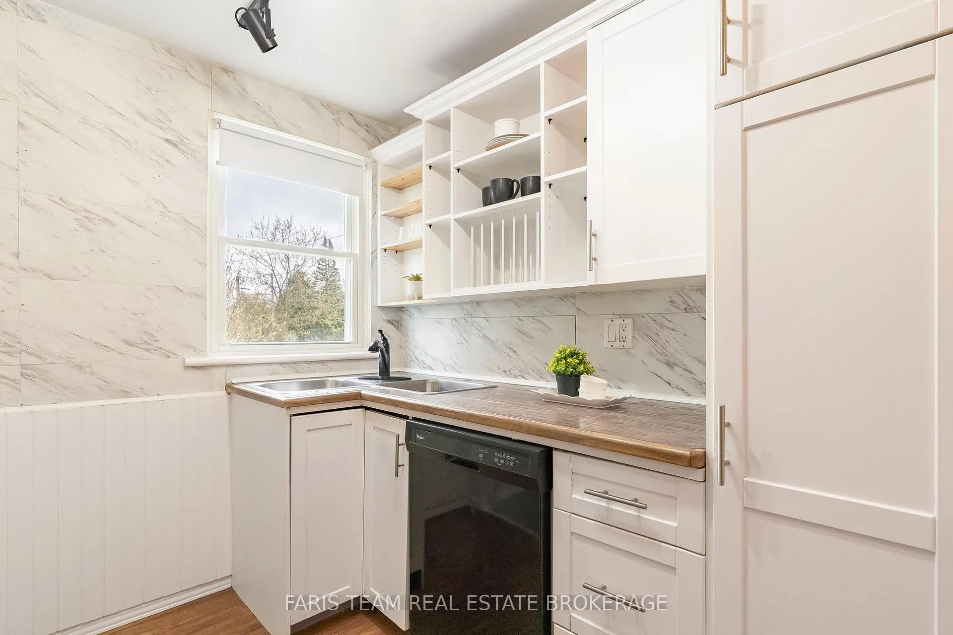 Photo 9 of 222 William Street, Clearview, Stayner — HOMEH