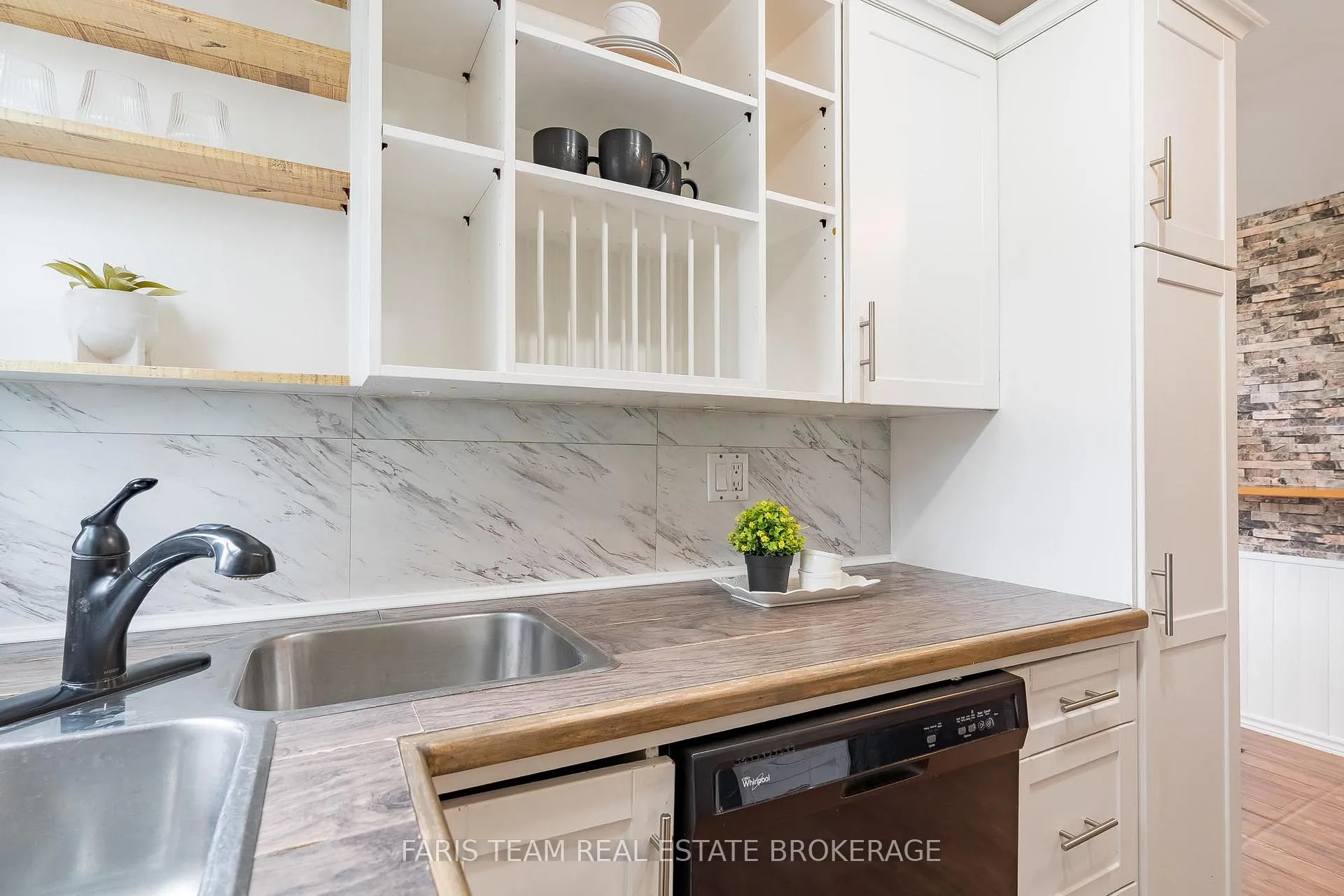 Photo 10 of 222 William Street, Clearview, Stayner — HOMEH