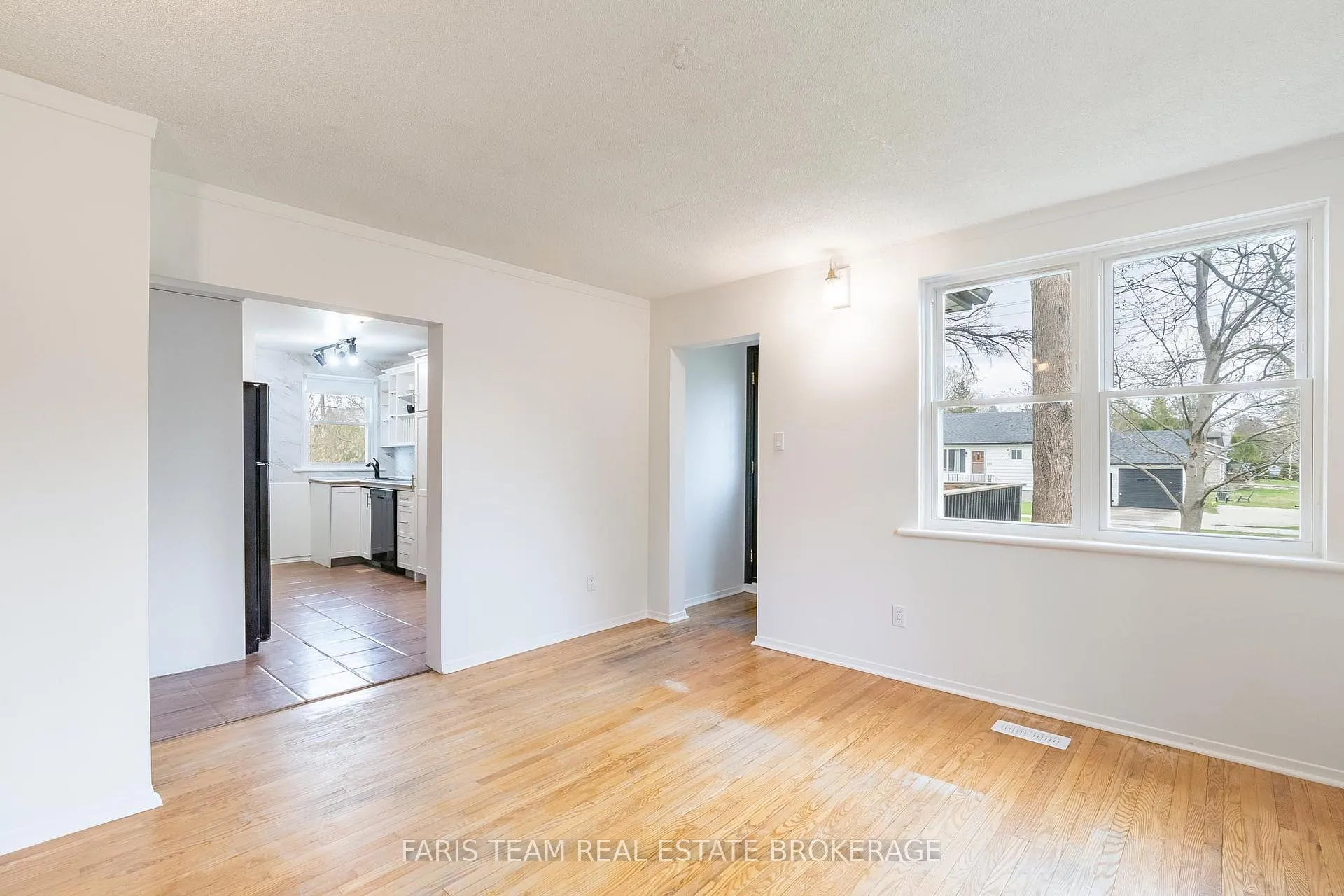 Photo 16 of 222 William Street, Clearview, Stayner — HOMEH