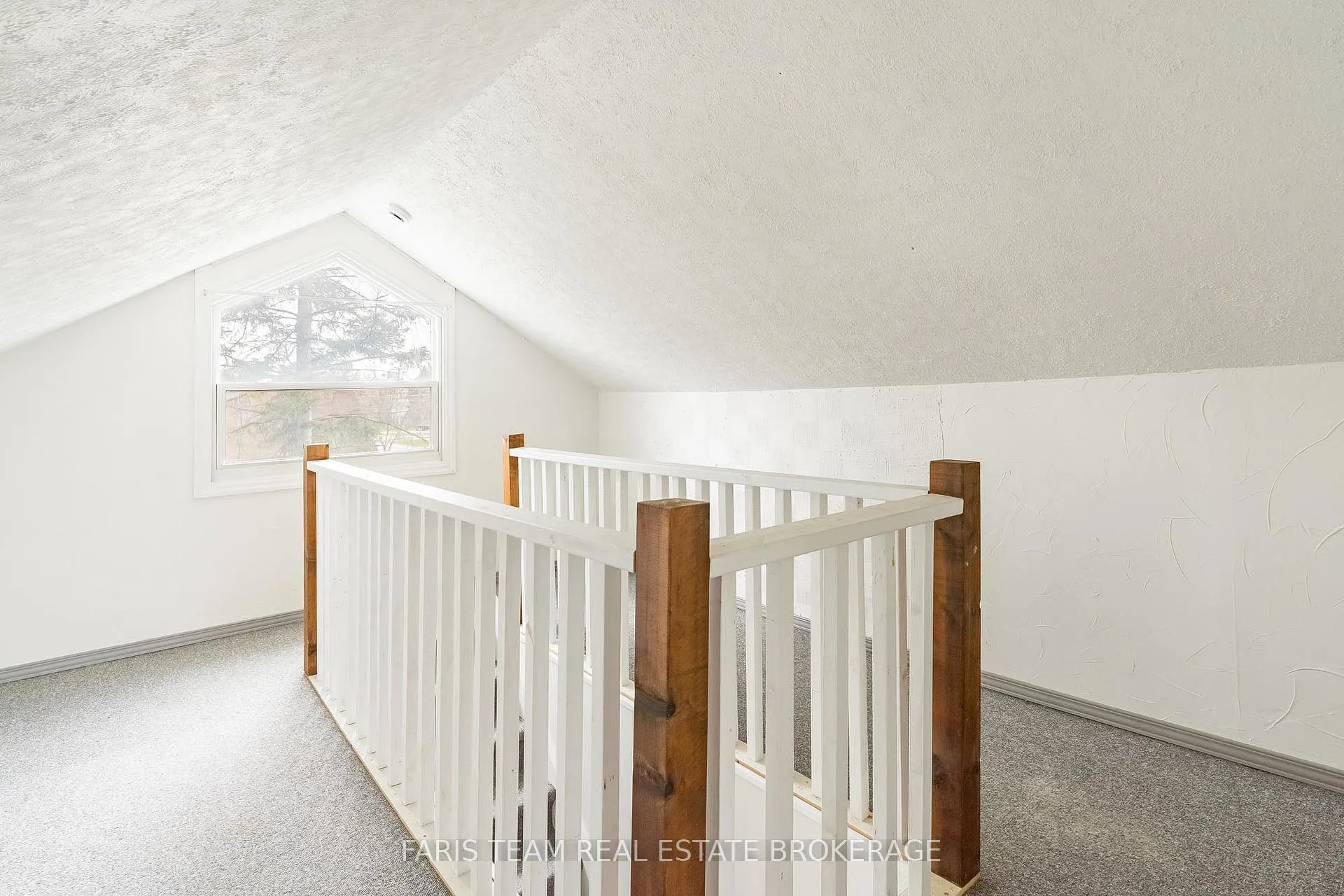 Photo 24 of 222 William Street, Clearview, Stayner — HOMEH