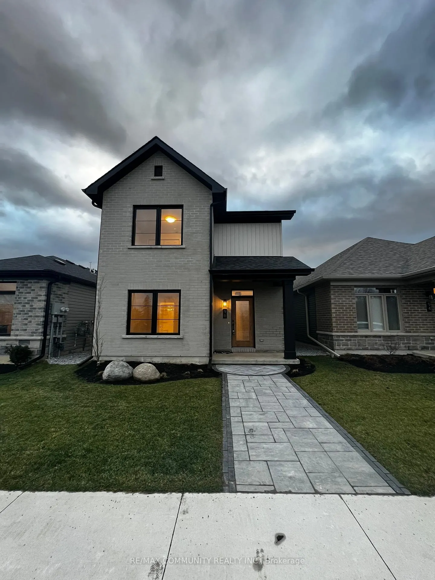 Photo 1 of 96 Riverstone Way, Belleville, Thurlow Ward — HOMEH