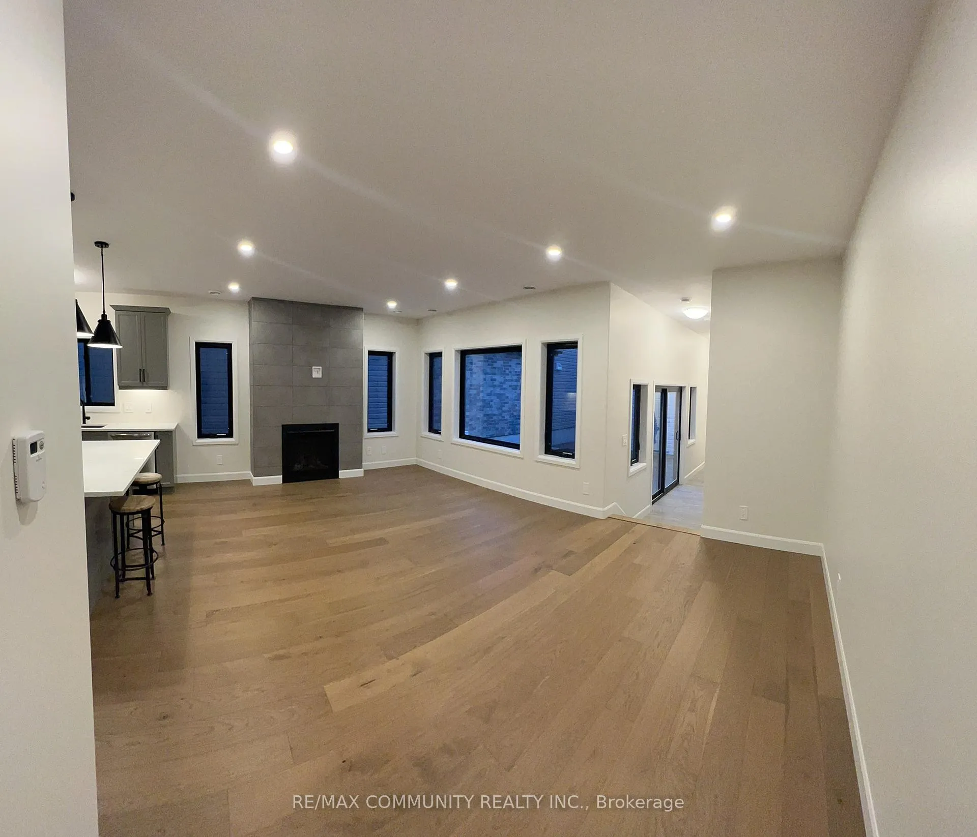 Photo 7 of 96 Riverstone Way, Belleville, Thurlow Ward — HOMEH