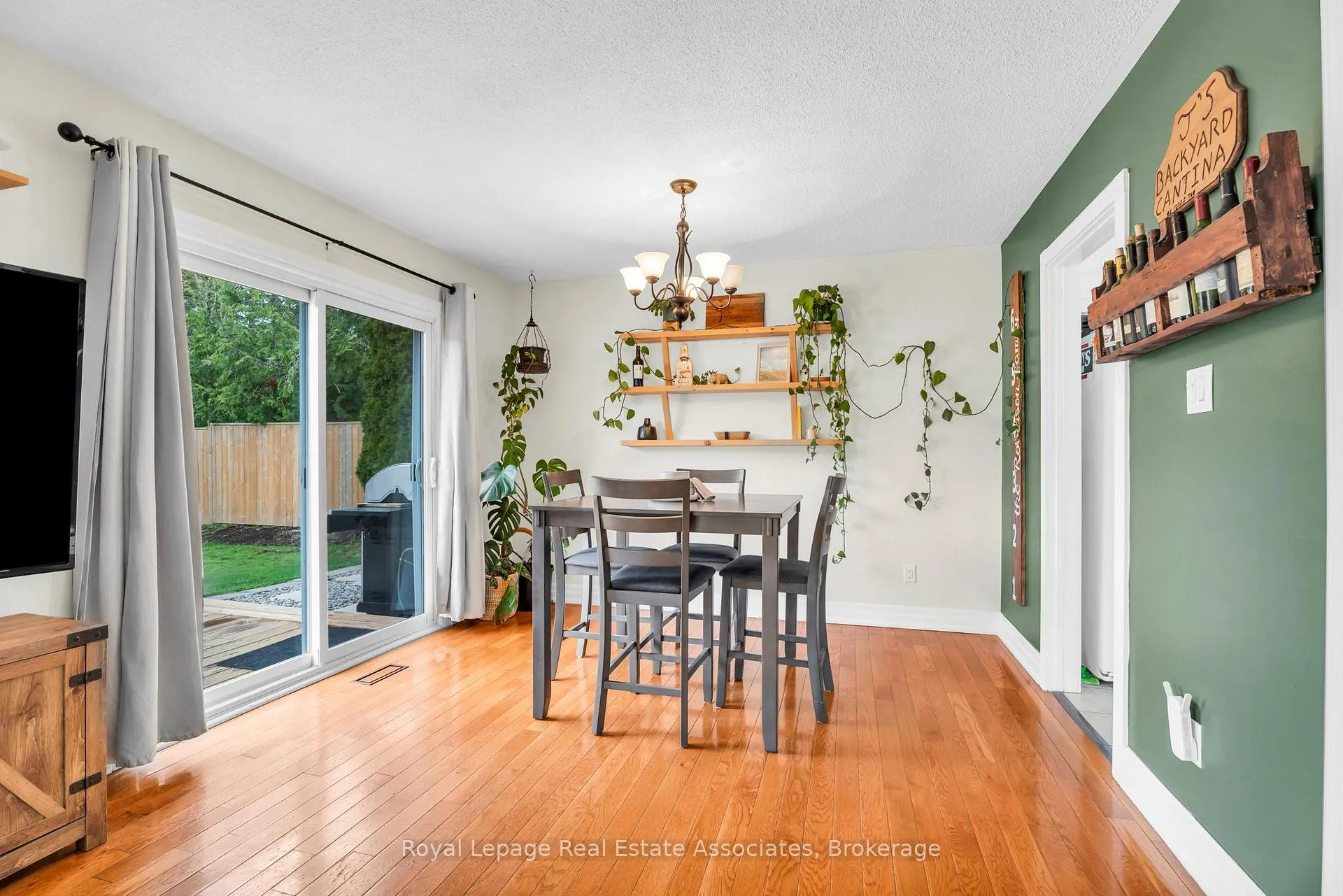 Photo 7 of 325 Simon Street, Shelburne — HOMEH