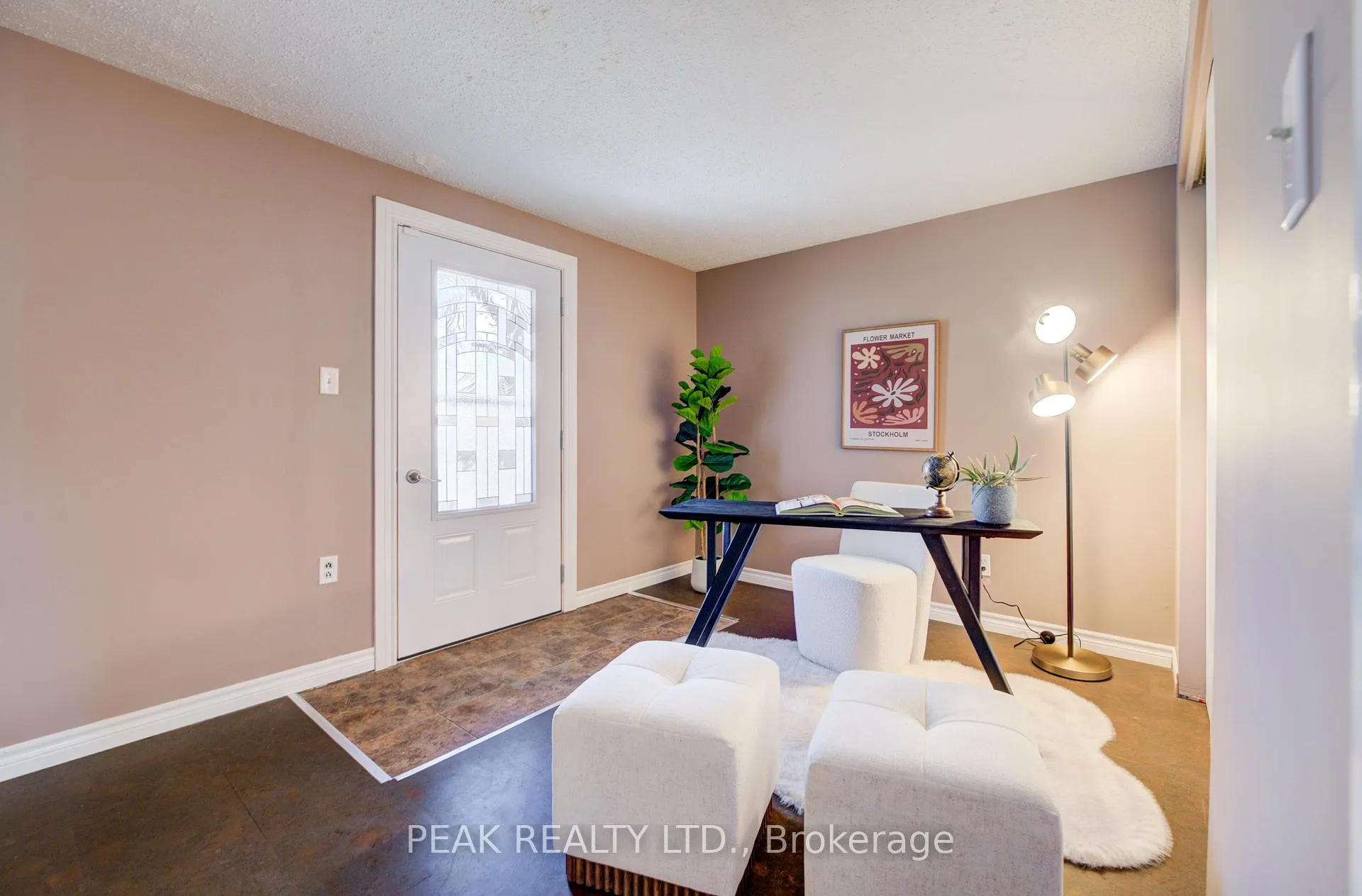 Photo 19 of 24 Farmington Place, Kitchener — HOMEH