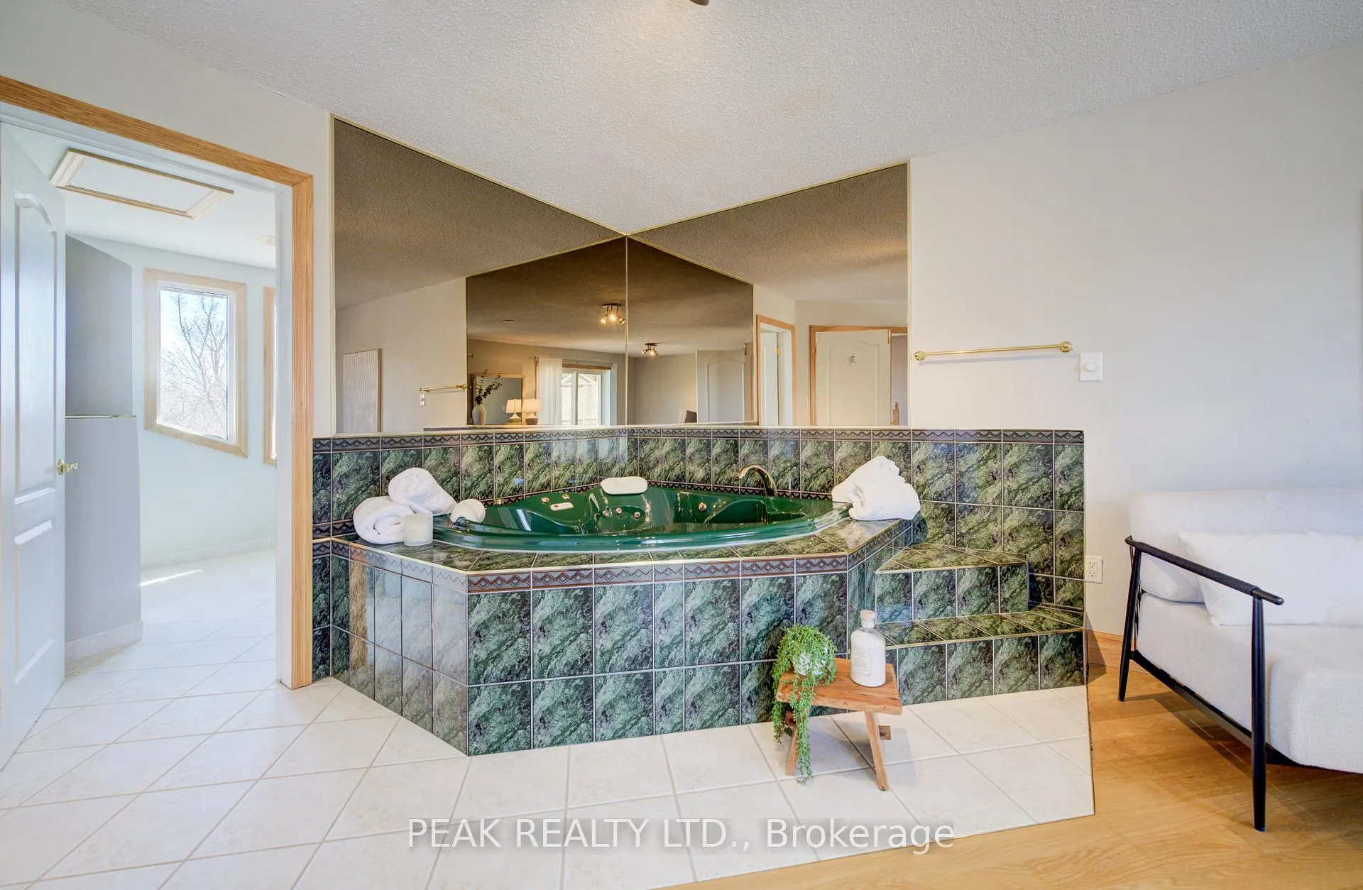 Photo 24 of 24 Farmington Place, Kitchener — HOMEH