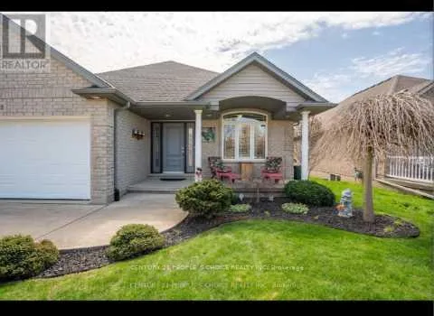 Front of 5438 Morning Glory Court