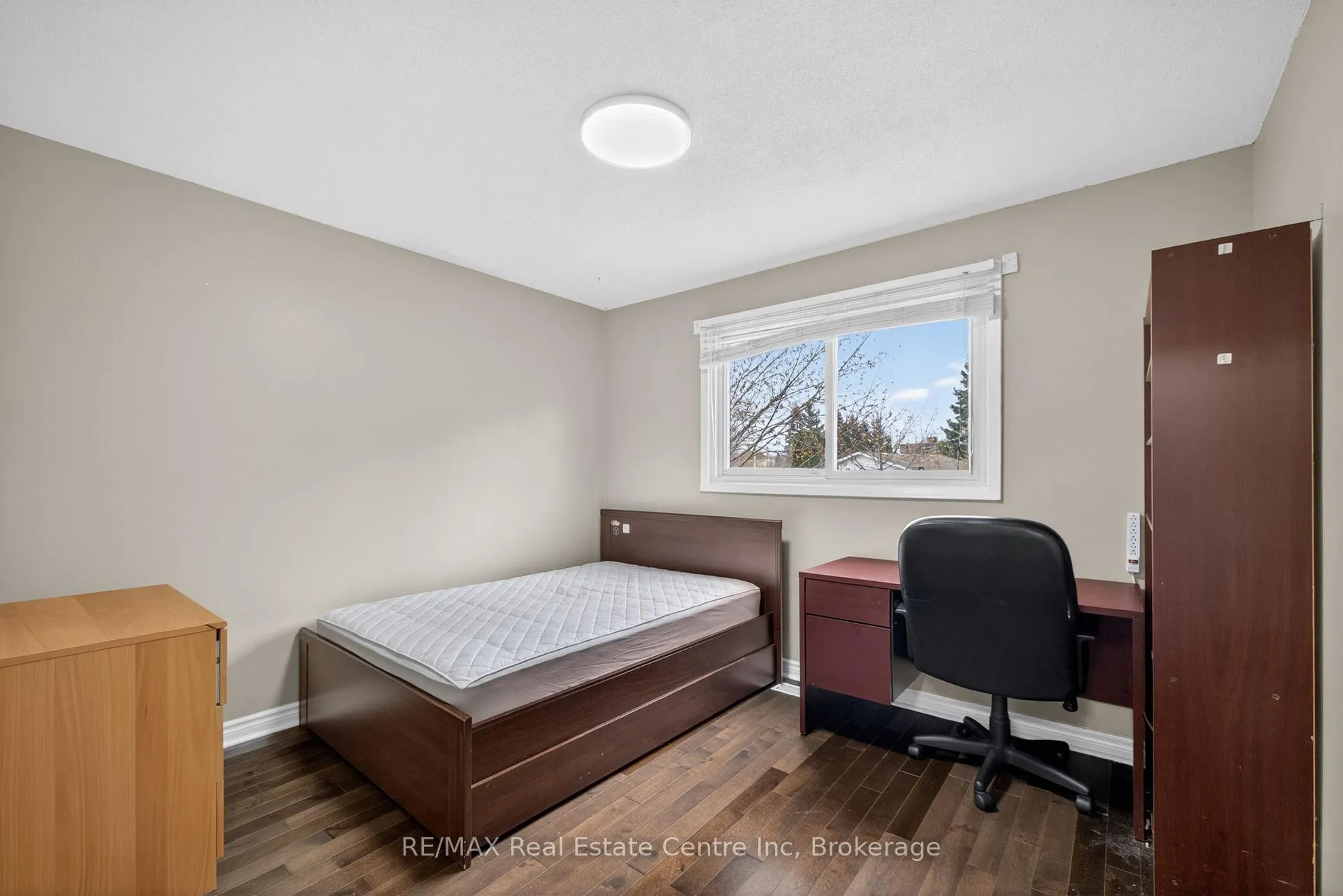 Photo 20 of 9 Sanderson Drive, Guelph, Willow West/Sugarbush/West Acres — HOMEH