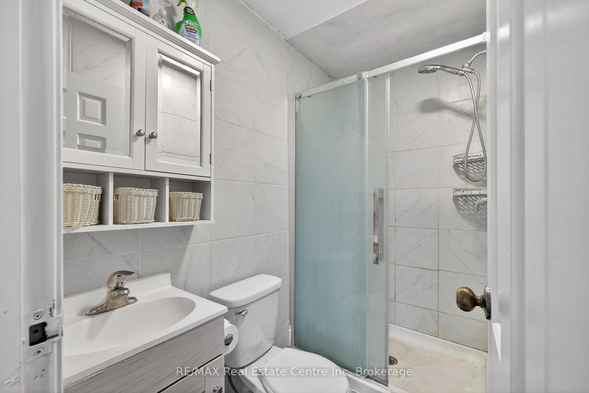 Photo 24 of 9 Sanderson Drive, Guelph, Willow West/Sugarbush/West Acres — HOMEH