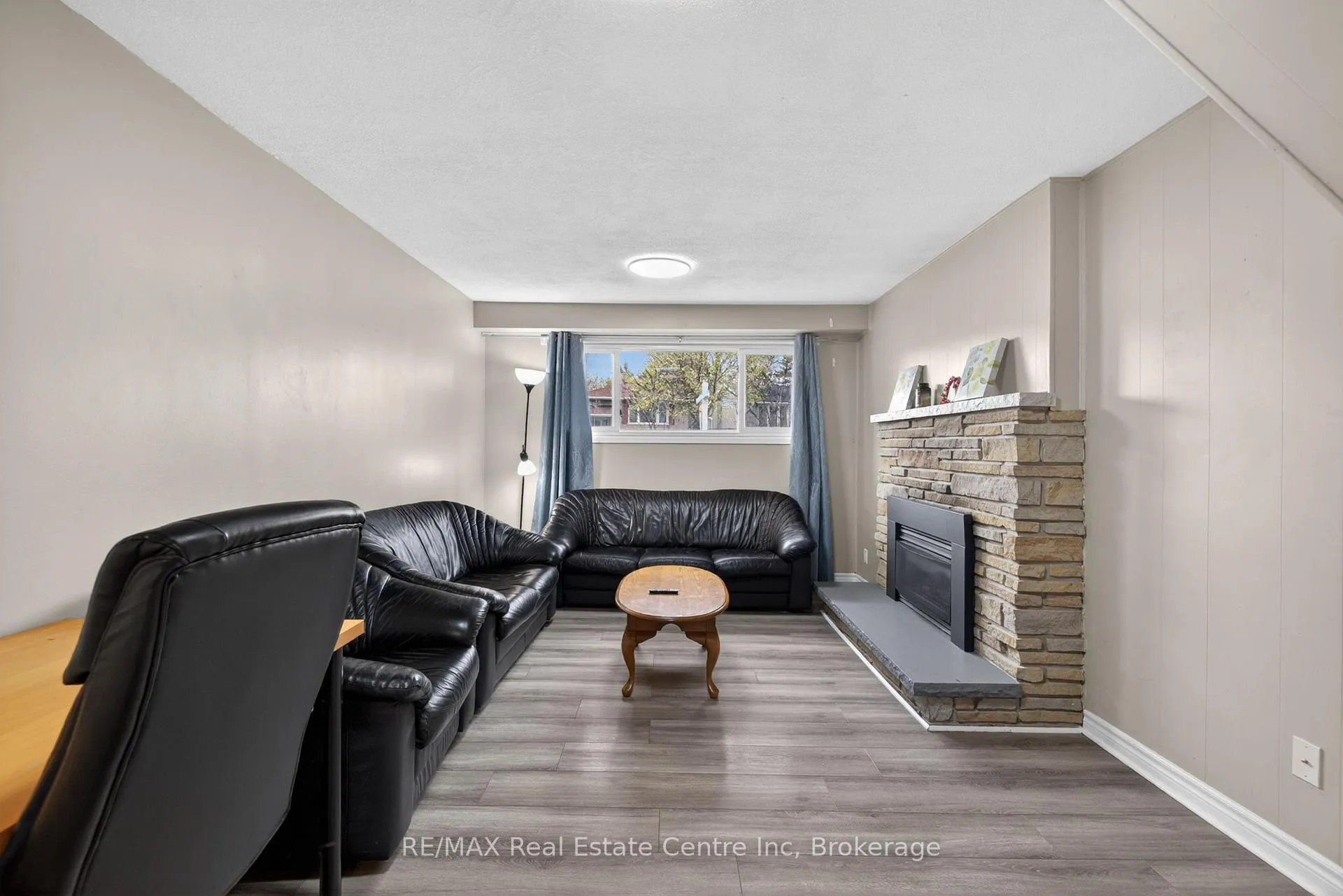 Photo 26 of 9 Sanderson Drive, Guelph, Willow West/Sugarbush/West Acres — HOMEH