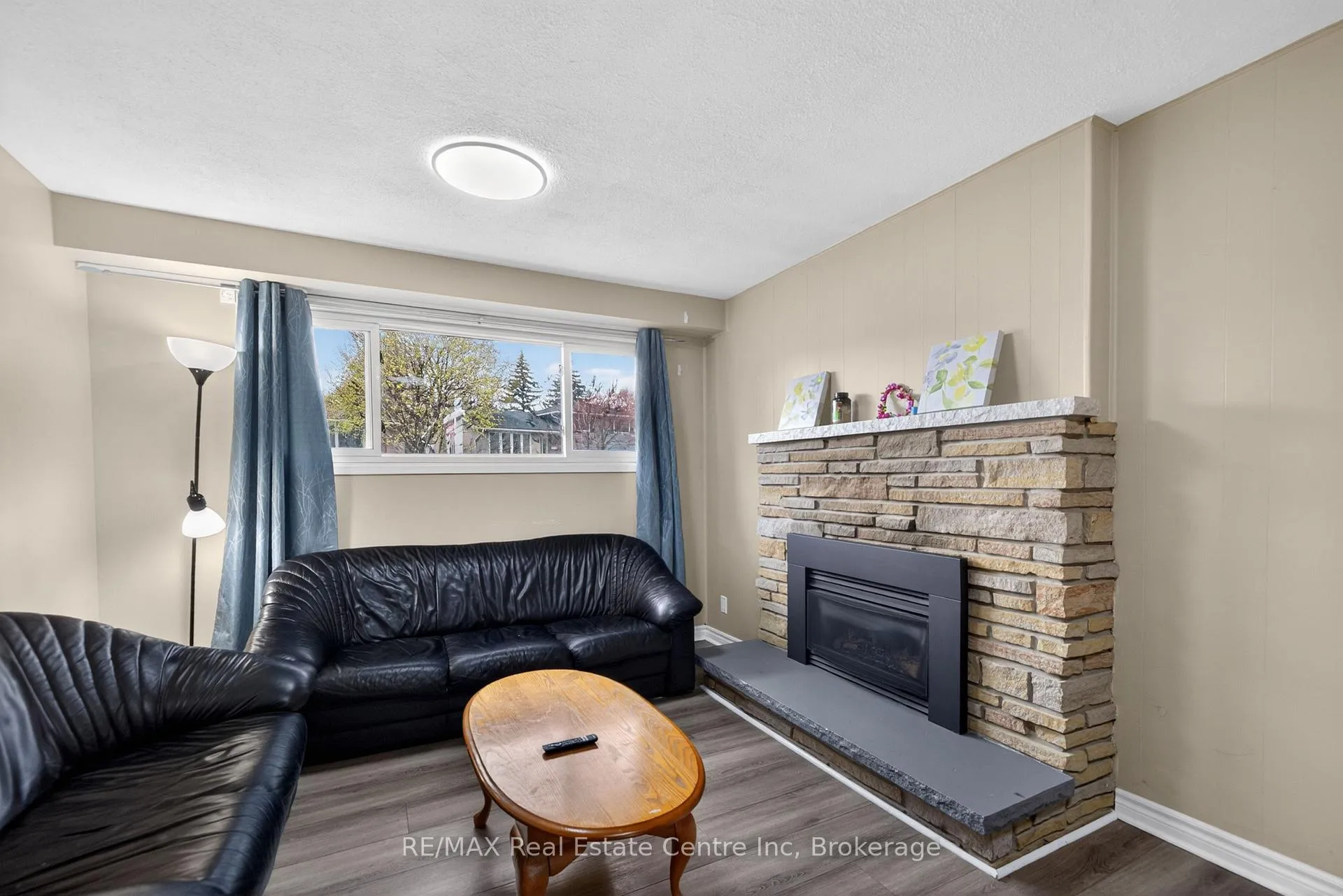 Photo 27 of 9 Sanderson Drive, Guelph, Willow West/Sugarbush/West Acres — HOMEH
