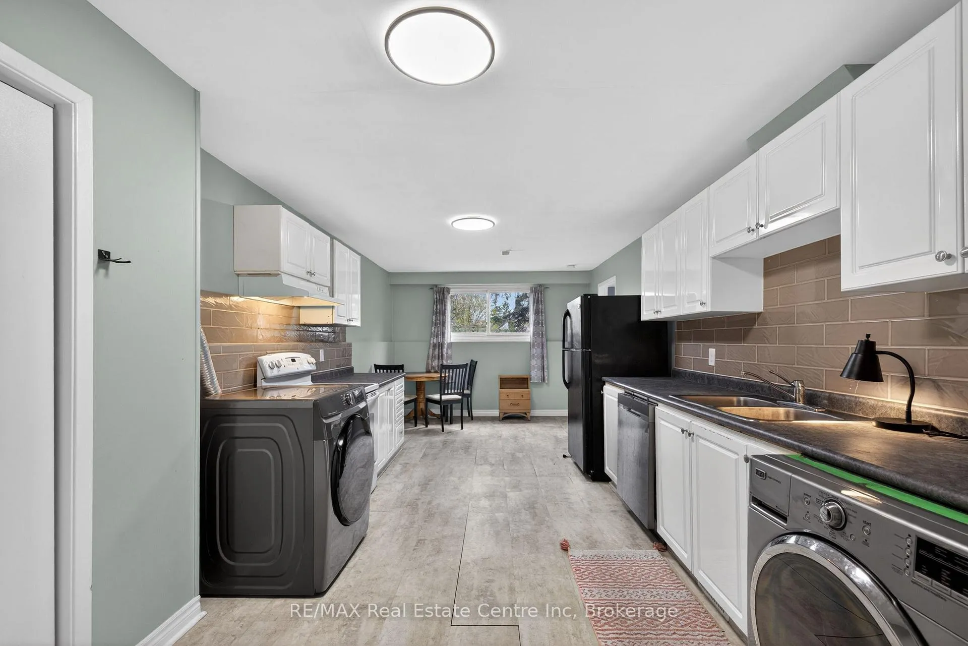 Photo 33 of 9 Sanderson Drive, Guelph, Willow West/Sugarbush/West Acres — HOMEH