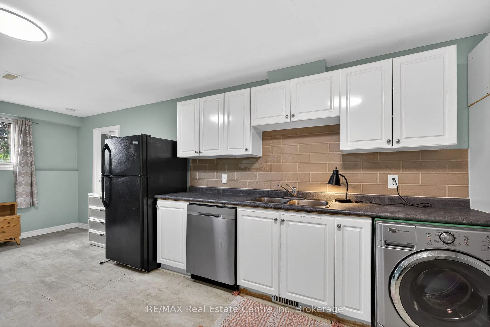 Photo 35 of 9 Sanderson Drive, Guelph, Willow West/Sugarbush/West Acres — HOMEH