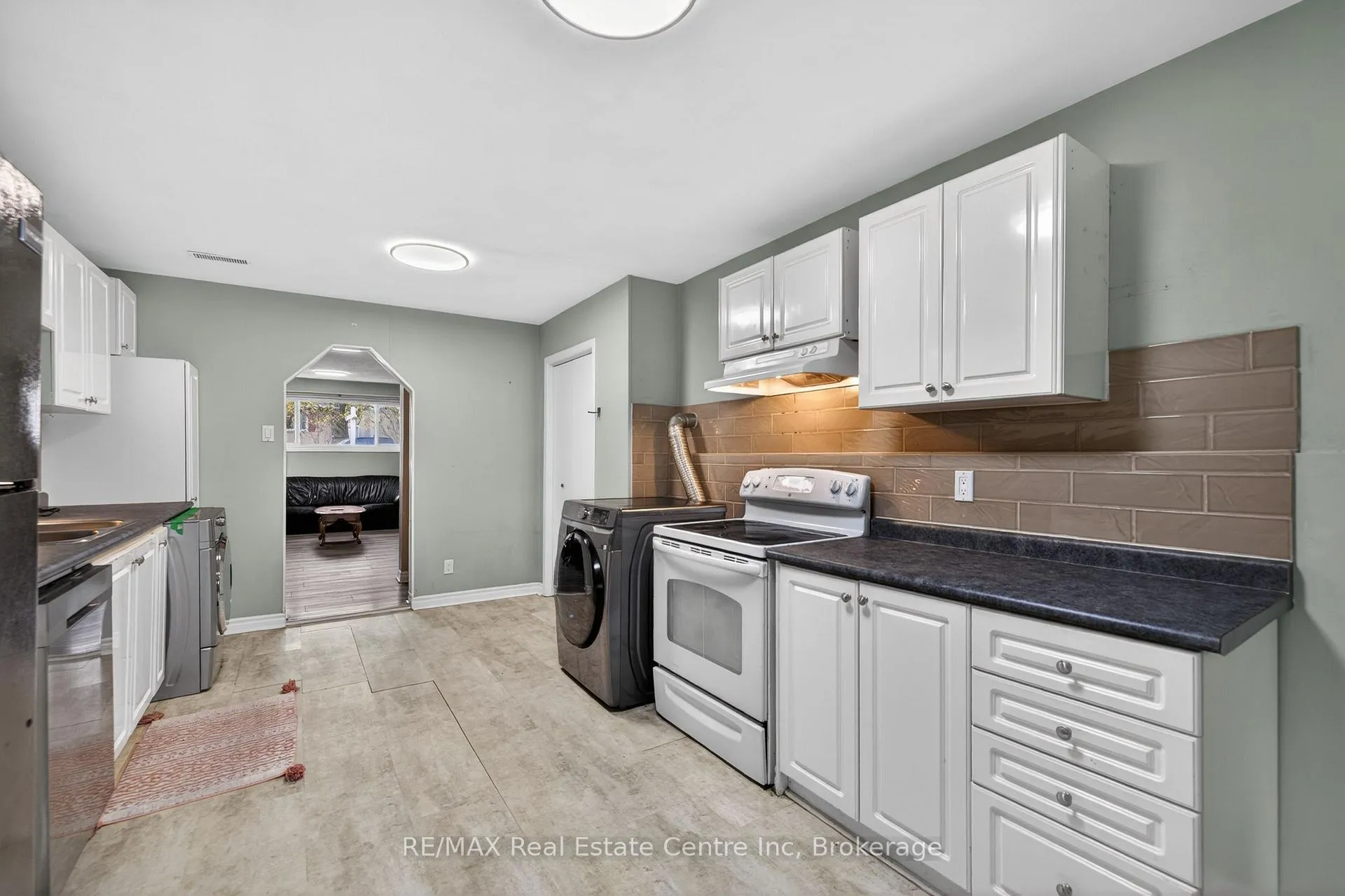 Photo 36 of 9 Sanderson Drive, Guelph, Willow West/Sugarbush/West Acres — HOMEH