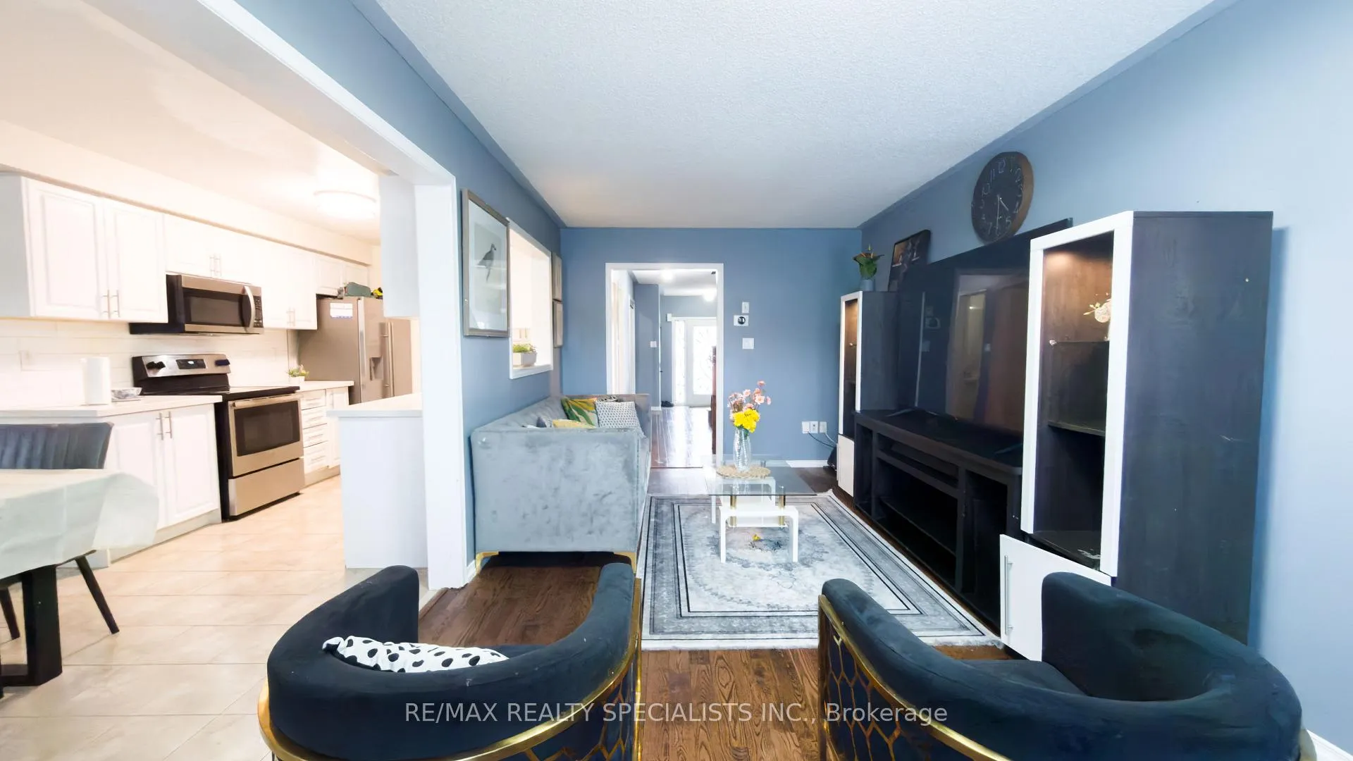 Photo 6 of 13 Burnstown Circle, Brampton, Bram East — HOMEH