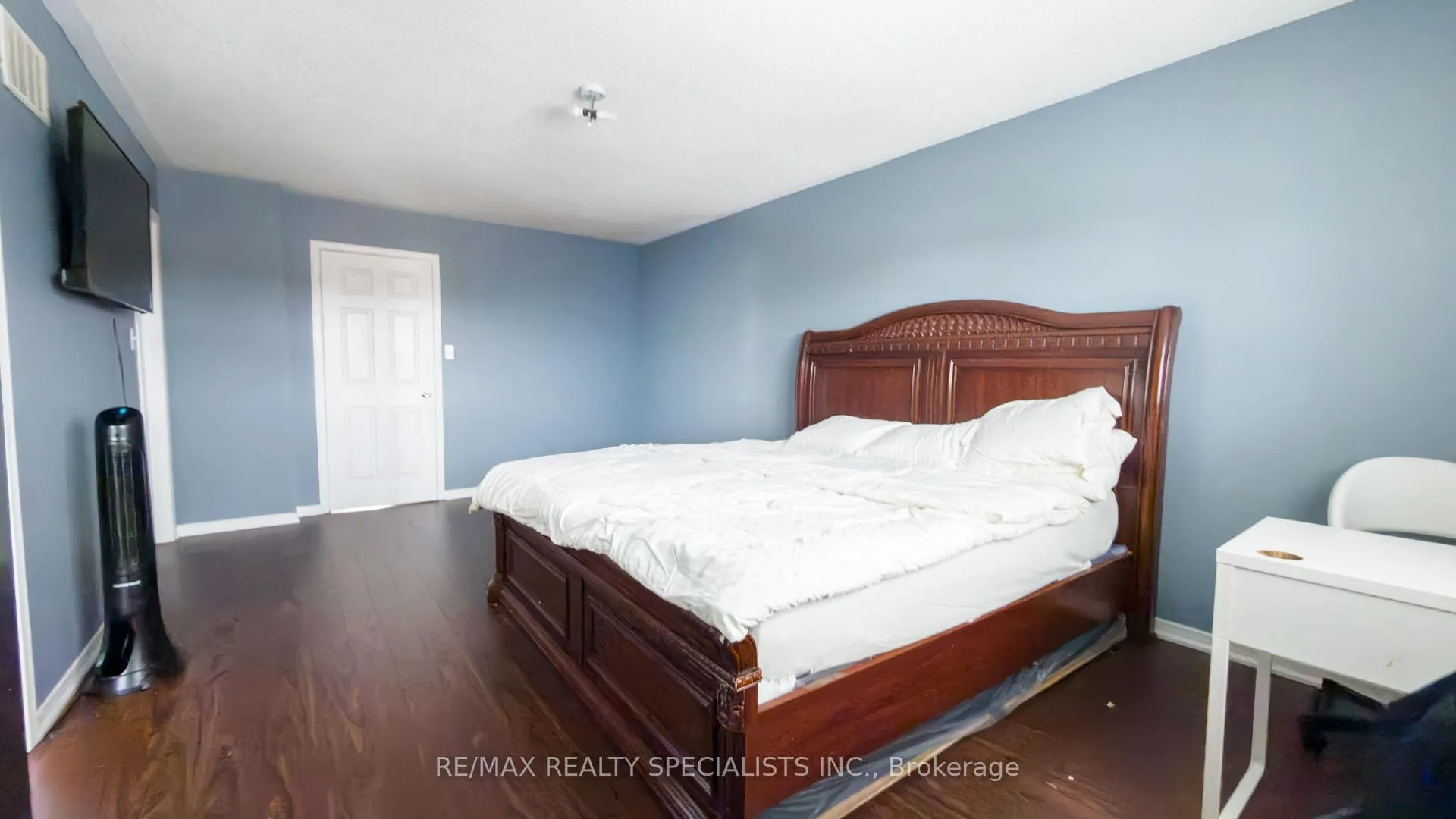 Photo 14 of 13 Burnstown Circle, Brampton, Bram East — HOMEH