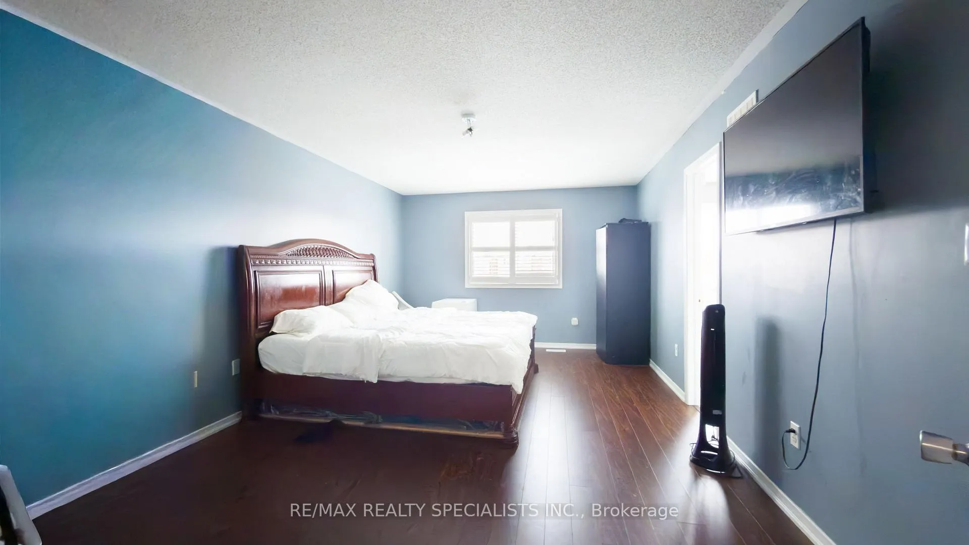 Photo 15 of 13 Burnstown Circle, Brampton, Bram East — HOMEH