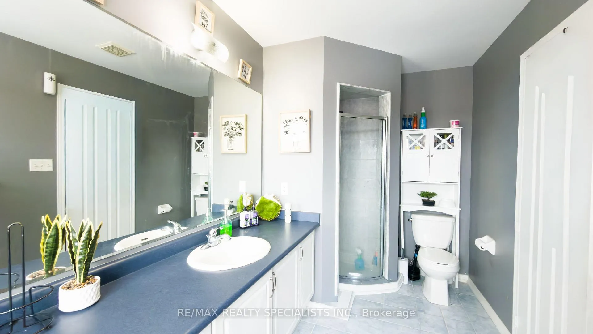 Photo 18 of 13 Burnstown Circle, Brampton, Bram East — HOMEH