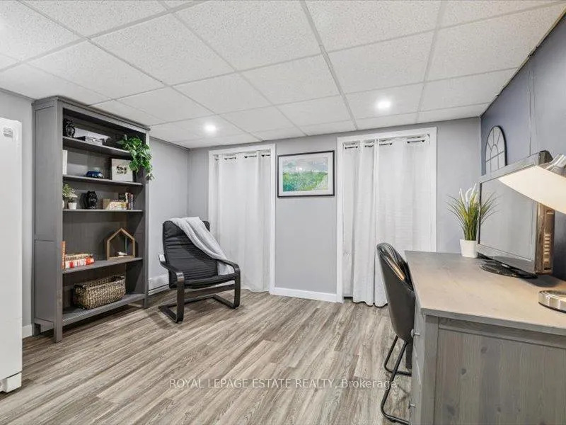 Photo 33 of 659 Upper Wentworth Street, Hamilton, Burkholme — HOMEH