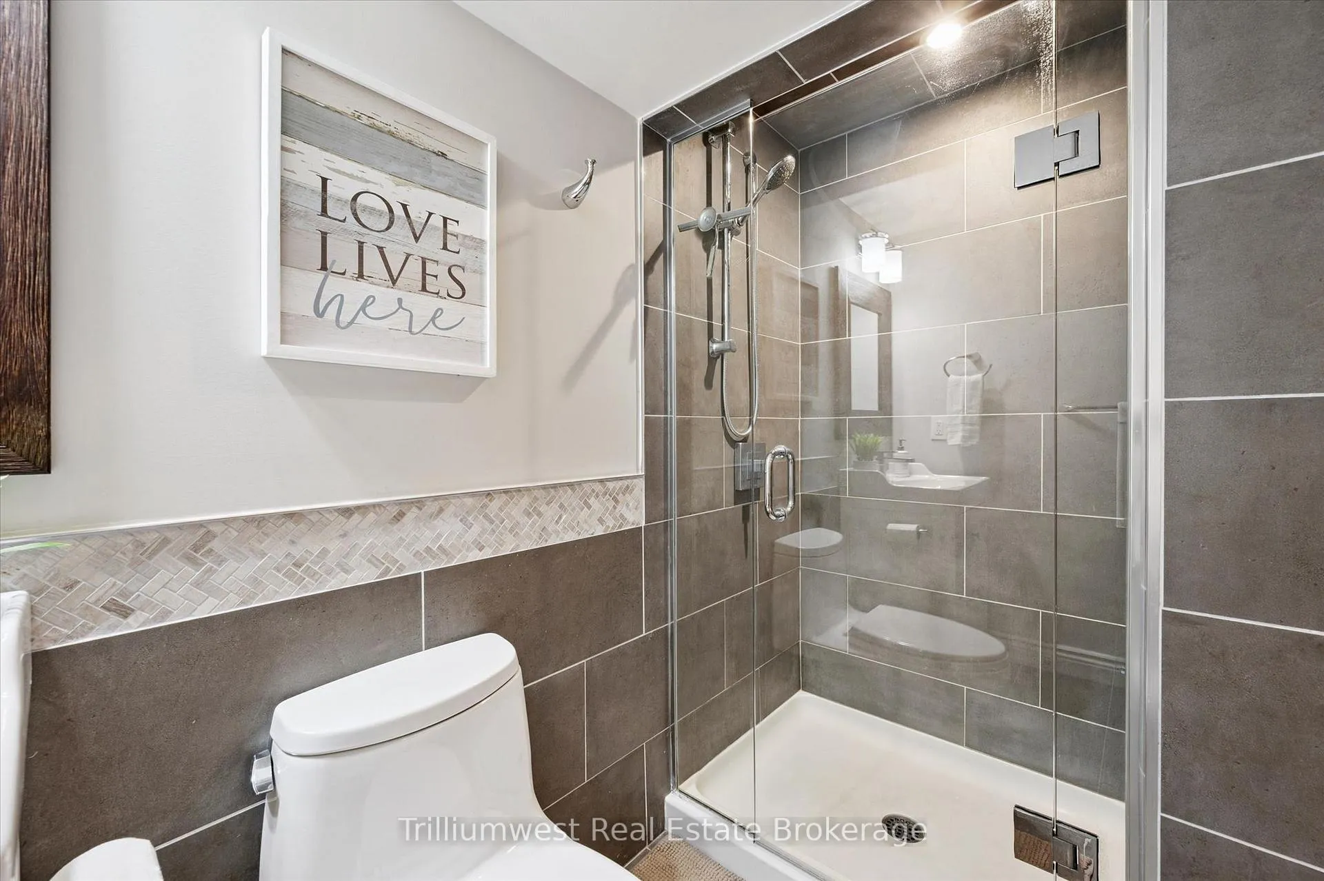 Photo 26 of 13 Randell Drive, Guelph/Eramosa, Rural Guelph/Eramosa West — HOMEH