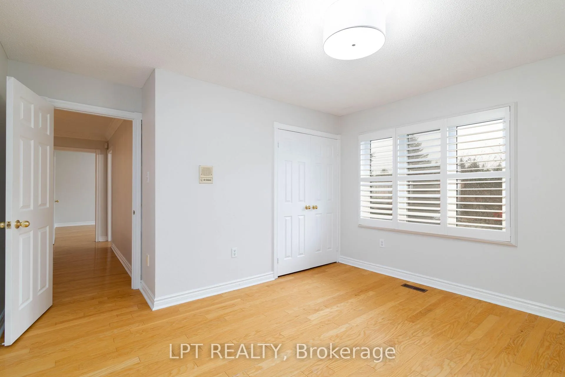 Photo 30 of 35 Dennis Drive, King, King City — HOMEH
