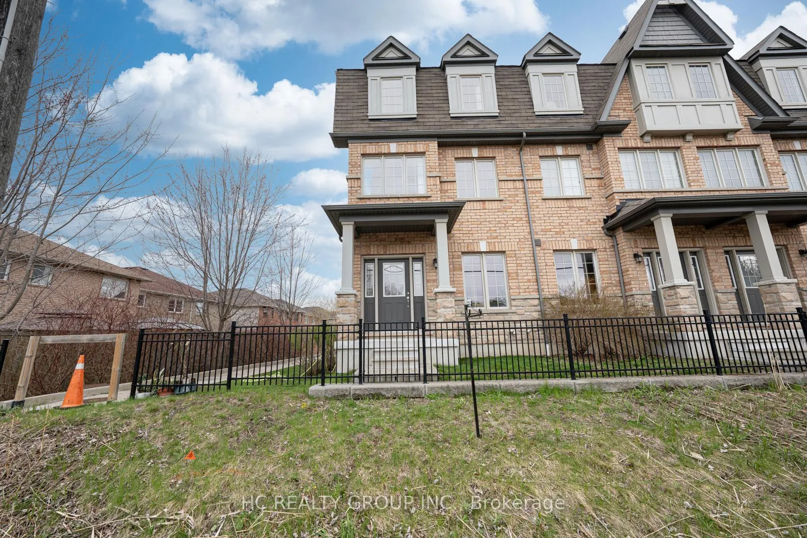 Photo 5 of Unit 12, 285 Finch Avenue, Pickering, Rouge Park — HOMEH