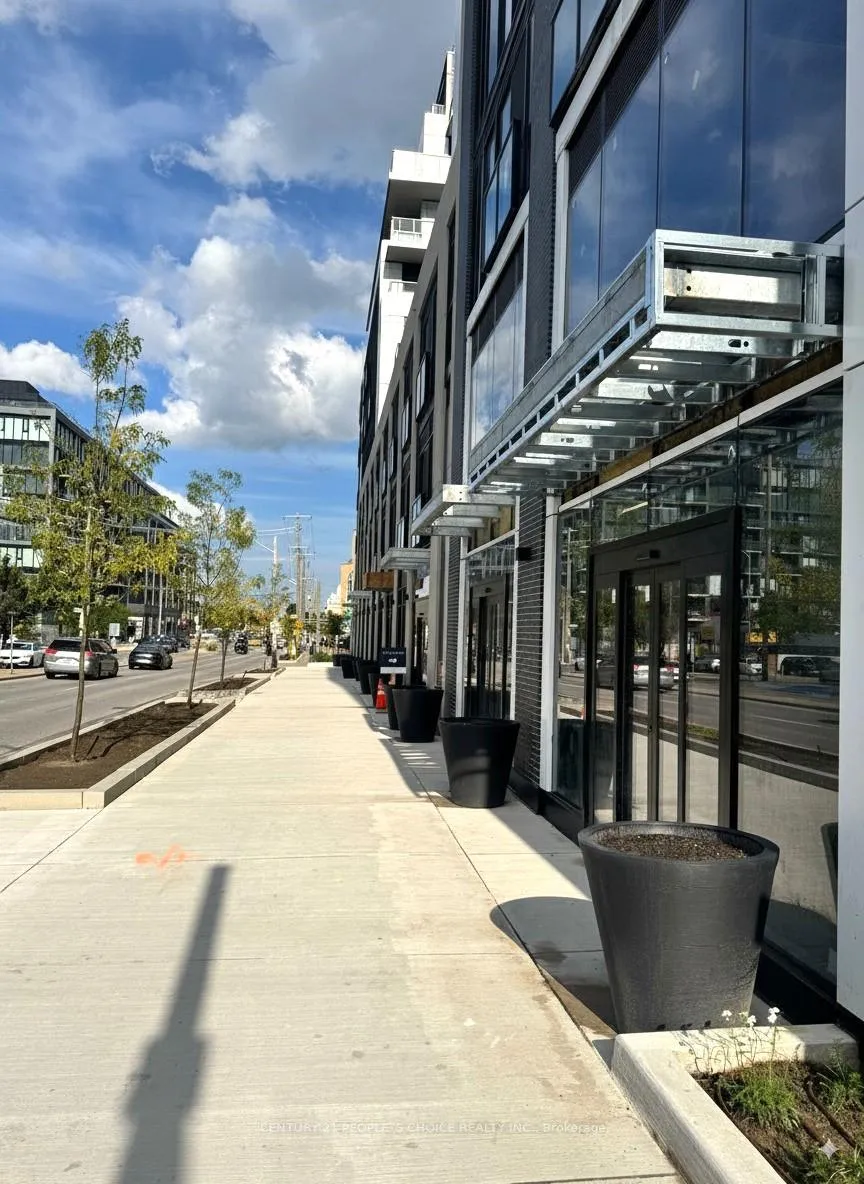 Photo 3 of Unit 202, 801 The Queensway, Etobicoke, Stonegate-Queensway — HOMEH