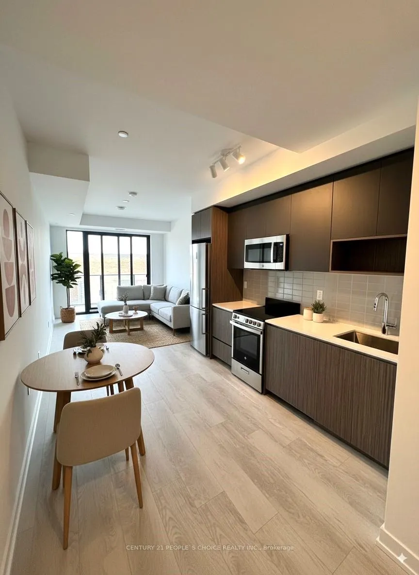 Photo 7 of Unit 202, 801 The Queensway, Etobicoke, Stonegate-Queensway — HOMEH