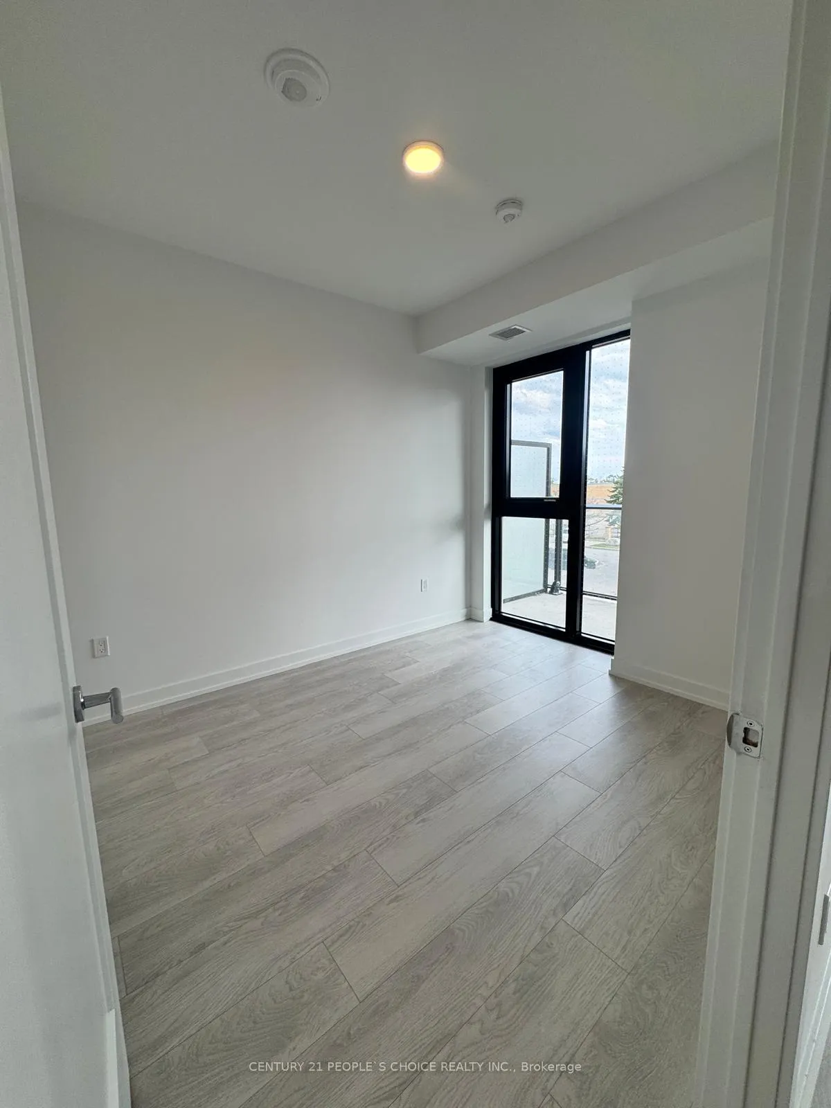 Photo 9 of Unit 202, 801 The Queensway, Etobicoke, Stonegate-Queensway — HOMEH