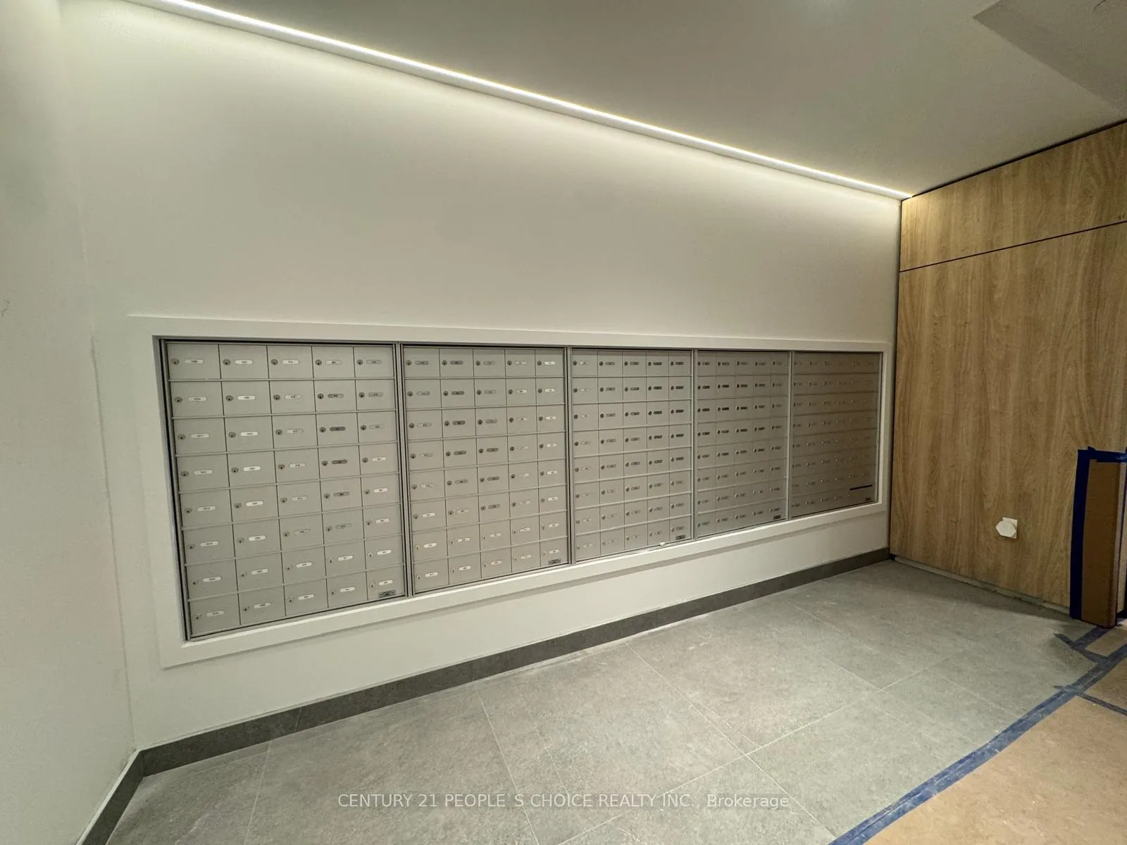 Photo 15 of Unit 202, 801 The Queensway, Etobicoke, Stonegate-Queensway — HOMEH