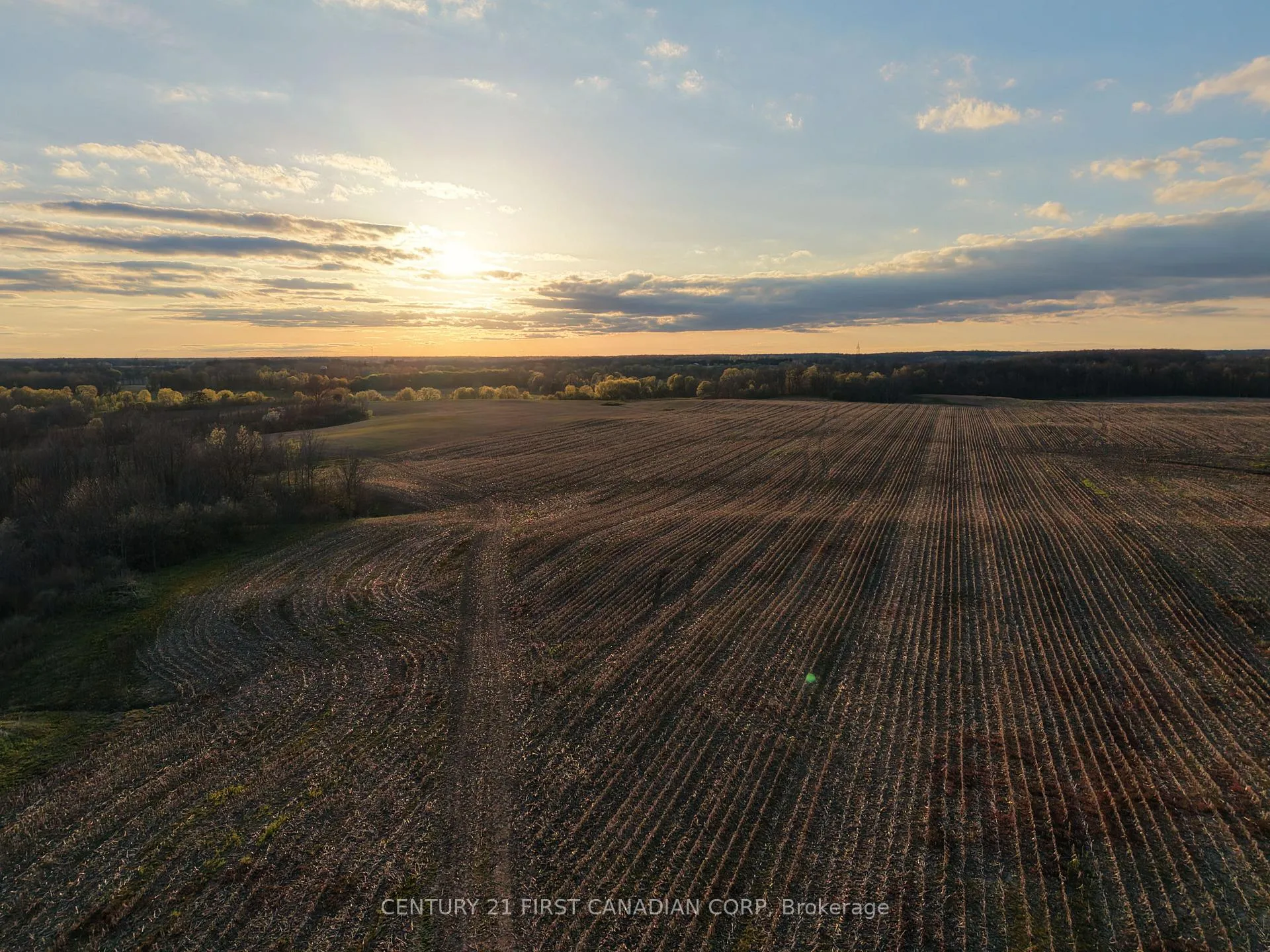 Photo 9 of 24688 Carroll Line, West Elgin, Rural West Elgin — HOMEH