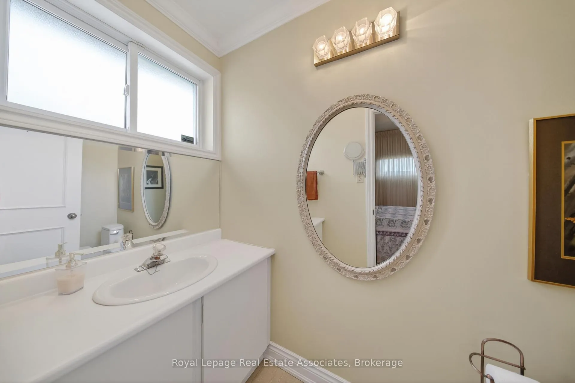 Photo 20 of 168 Taysham Crescent, Etobicoke, Thistletown-Beaumonde Heights — HOMEH