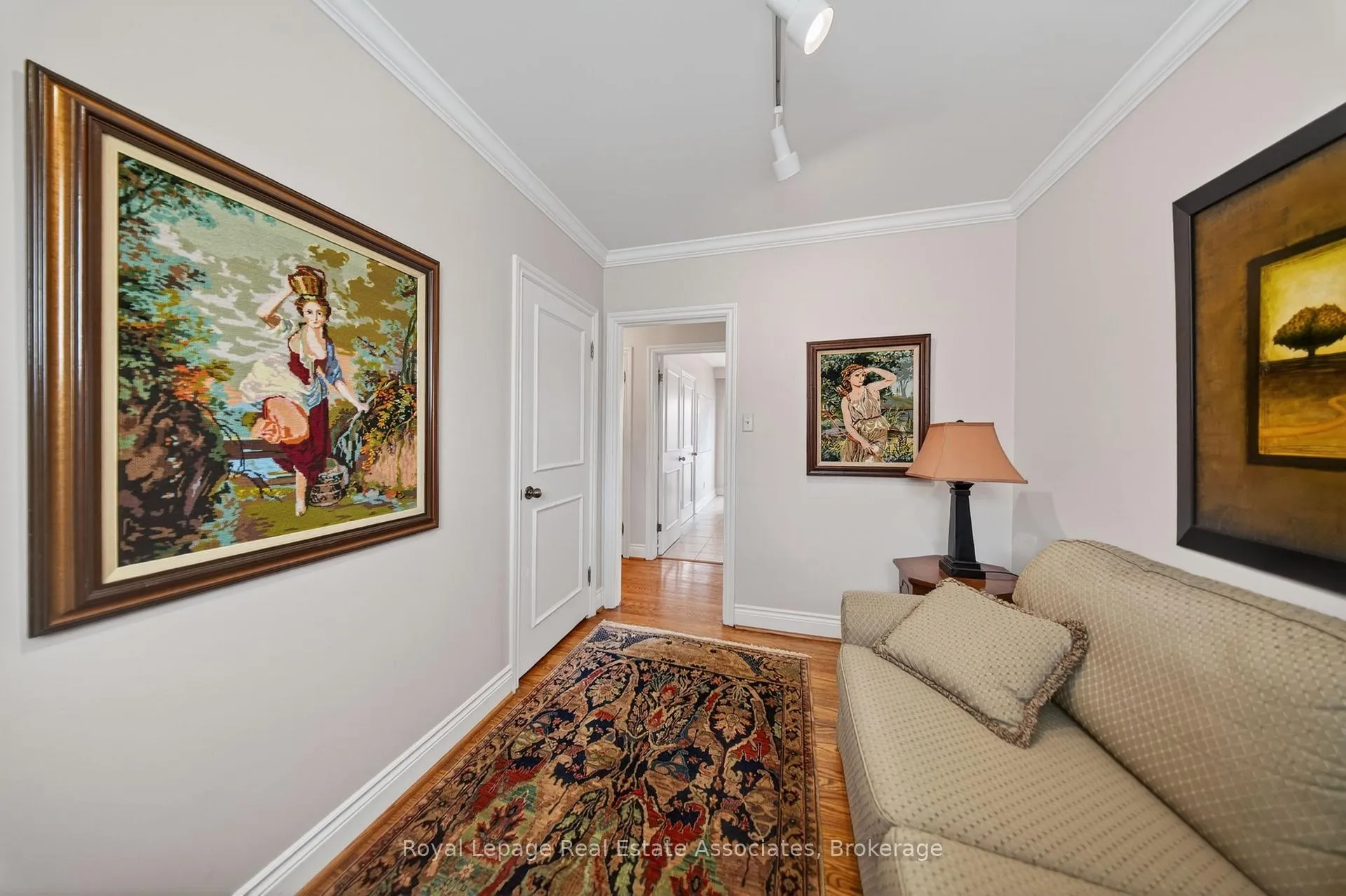 Photo 26 of 168 Taysham Crescent, Etobicoke, Thistletown-Beaumonde Heights — HOMEH