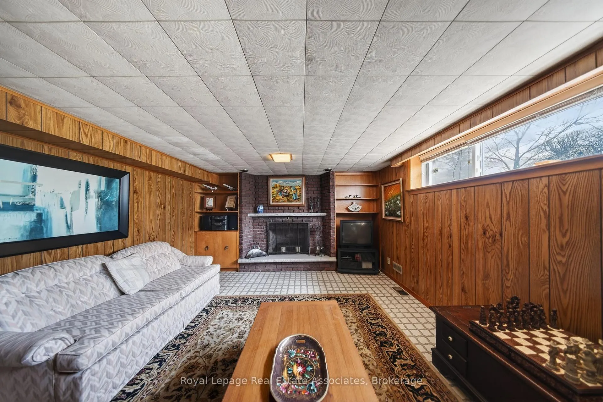 Photo 32 of 168 Taysham Crescent, Etobicoke, Thistletown-Beaumonde Heights — HOMEH