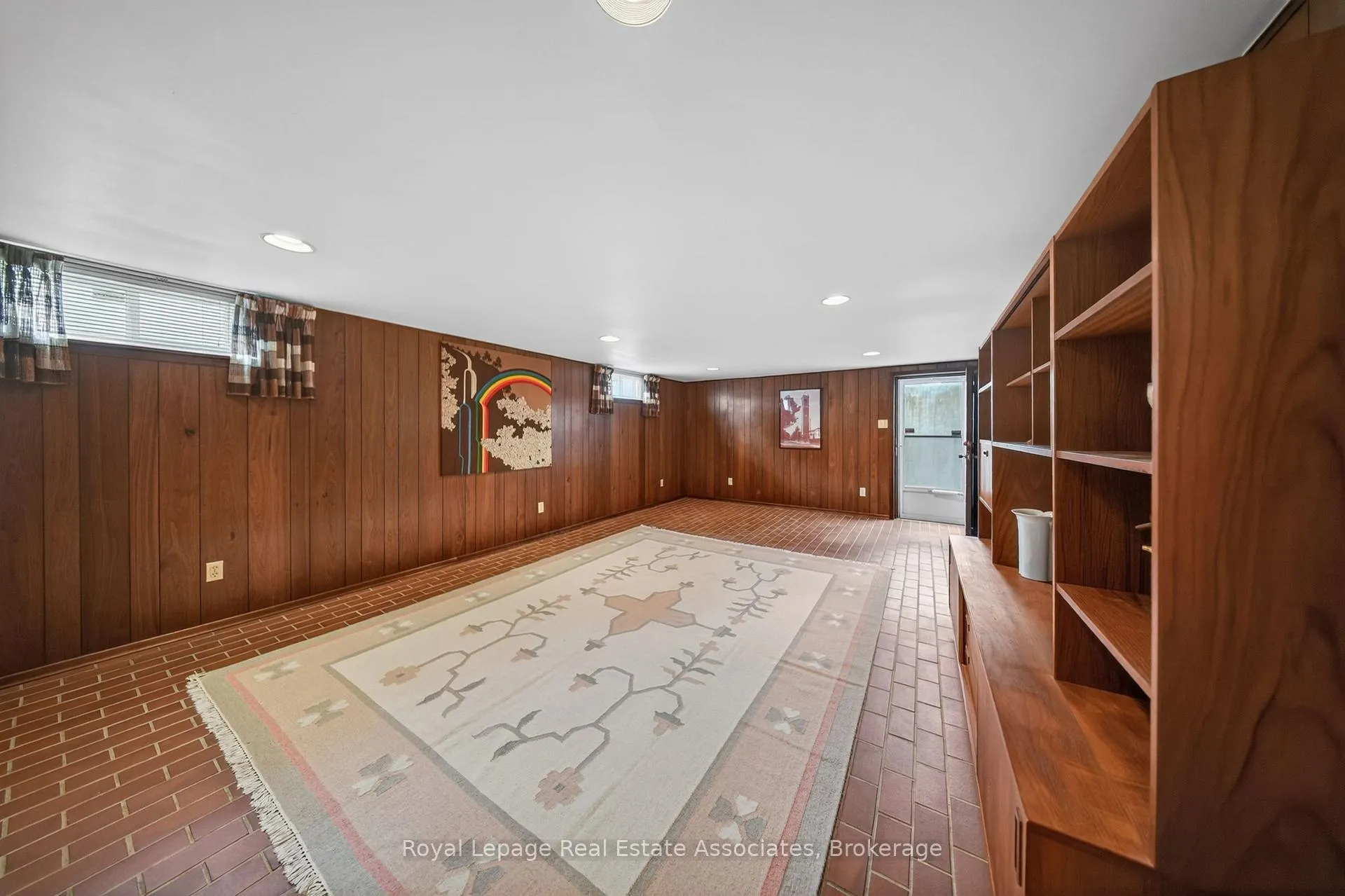Photo 35 of 168 Taysham Crescent, Etobicoke, Thistletown-Beaumonde Heights — HOMEH