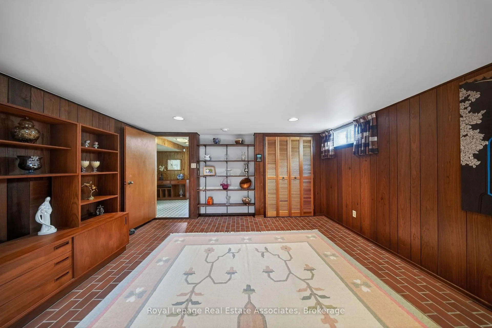 Photo 39 of 168 Taysham Crescent, Etobicoke, Thistletown-Beaumonde Heights — HOMEH