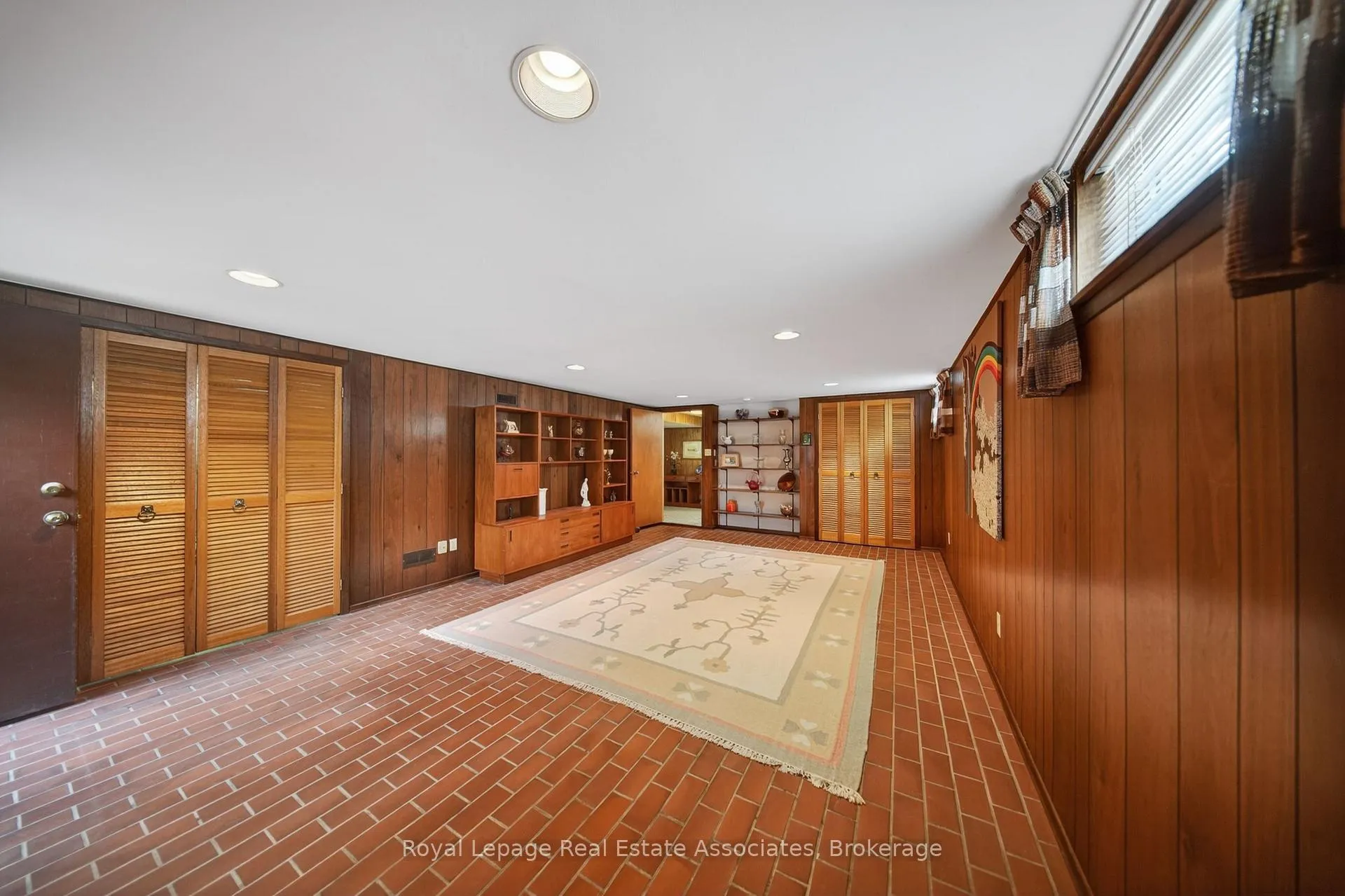 Photo 40 of 168 Taysham Crescent, Etobicoke, Thistletown-Beaumonde Heights — HOMEH
