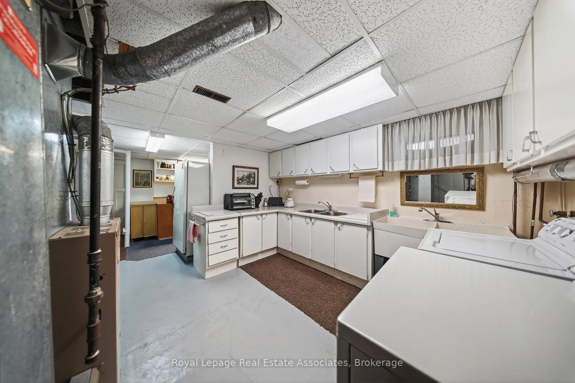 Photo 43 of 168 Taysham Crescent, Etobicoke, Thistletown-Beaumonde Heights — HOMEH