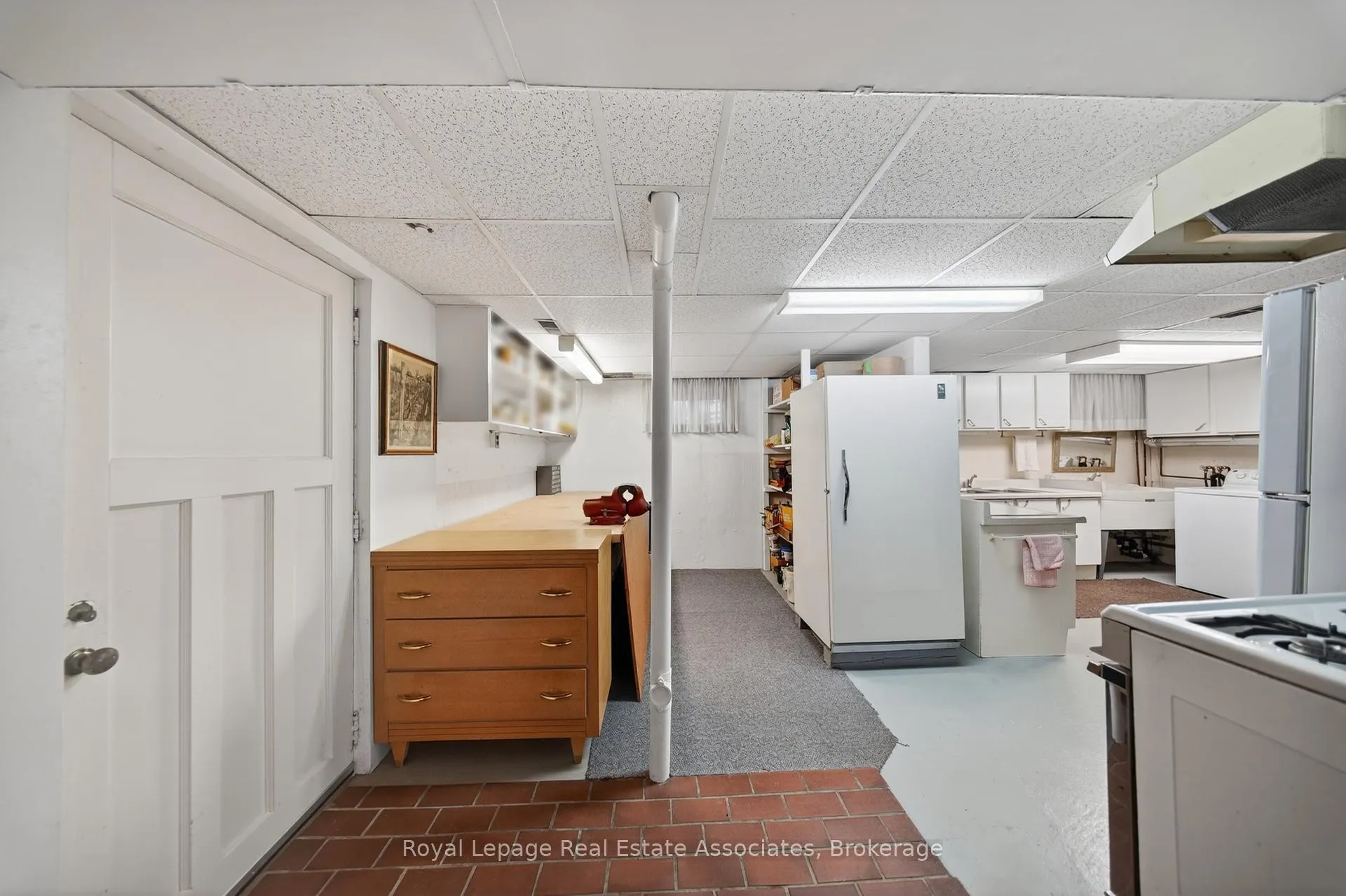 Photo 47 of 168 Taysham Crescent, Etobicoke, Thistletown-Beaumonde Heights — HOMEH