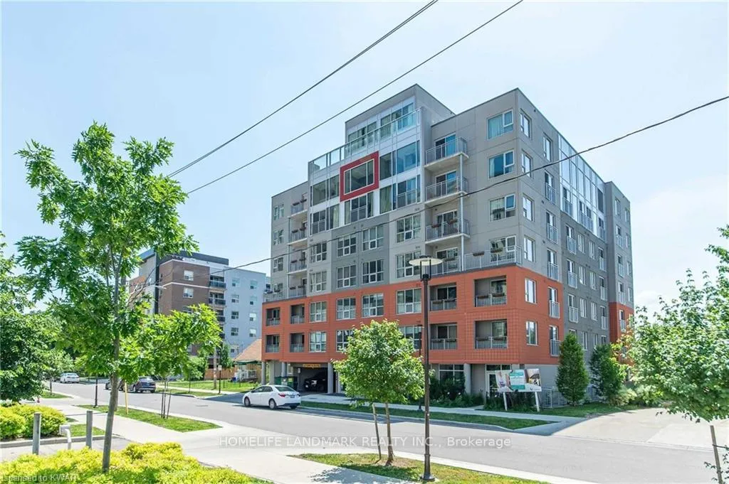 Photo of Unit 312, 321 Spruce Street