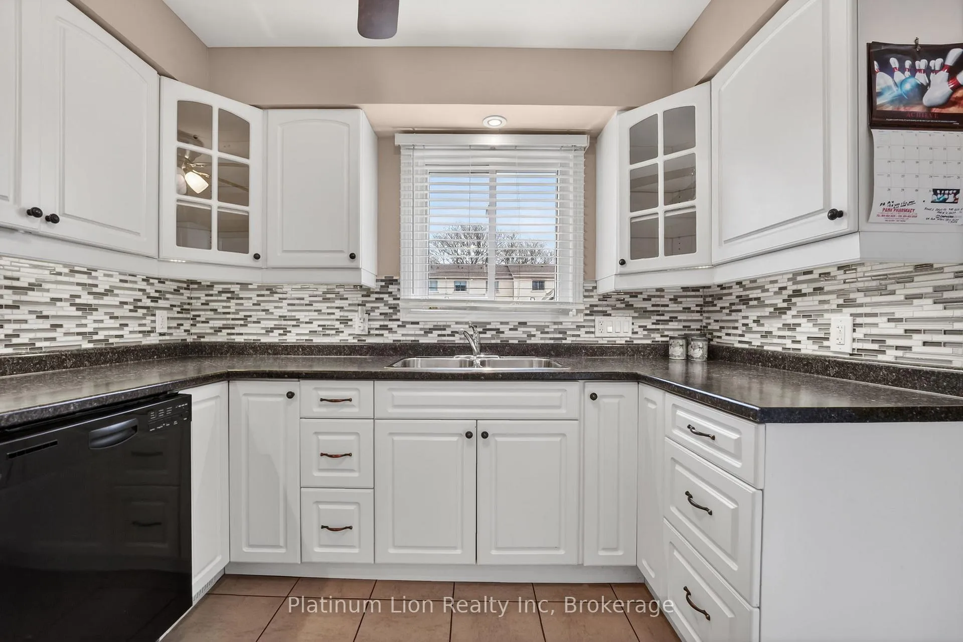 Photo 23 of Unit 19, 150 Gateshead Crescent, Hamilton, Stoney Creek — HOMEH
