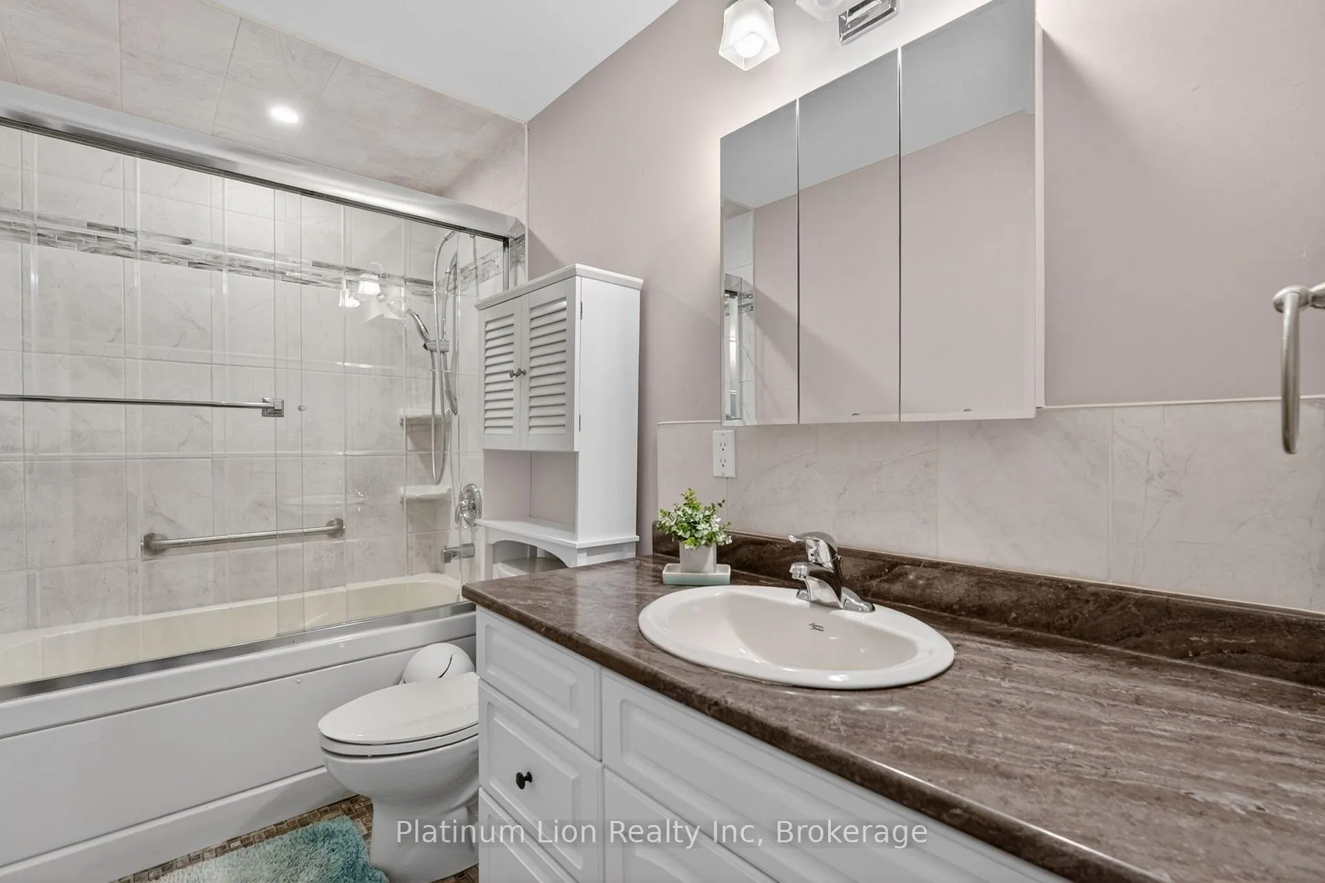 Photo 26 of Unit 19, 150 Gateshead Crescent, Hamilton, Stoney Creek — HOMEH