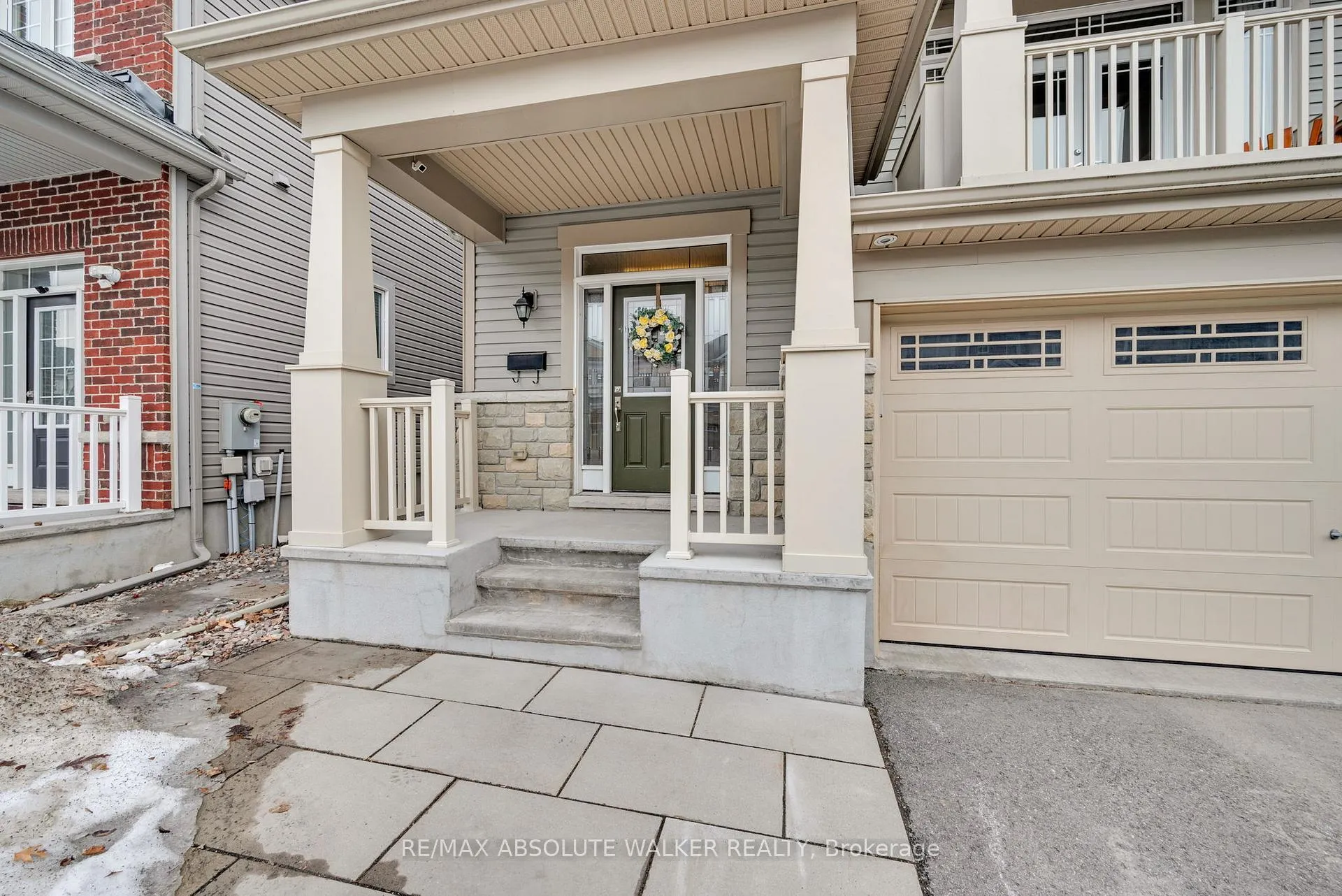 Photo 2 of 207 Rivertree Street, Ottawa, Kanata - Emerald Meadows/Trailwest — HOMEH