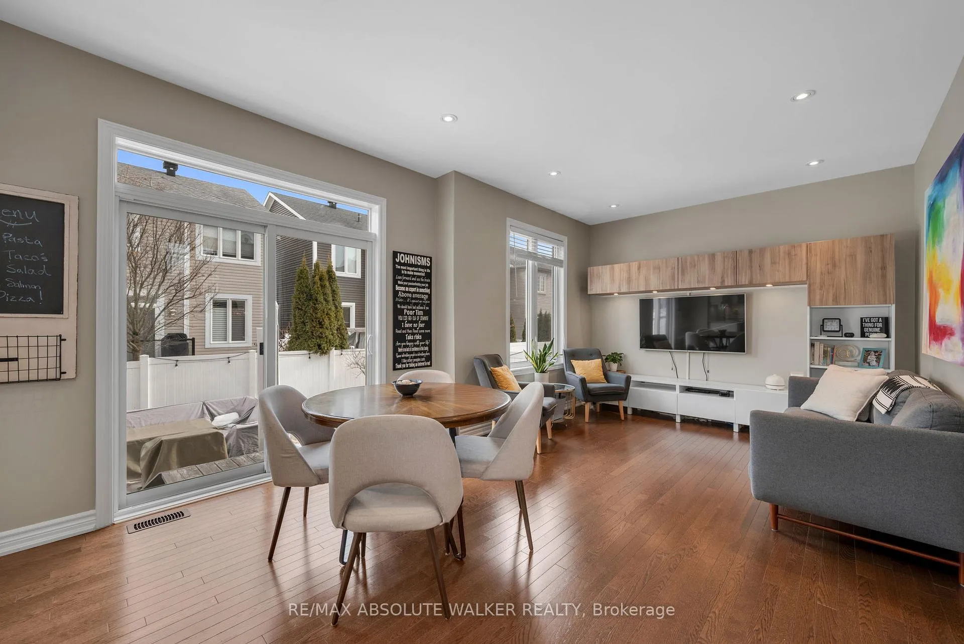 Photo 16 of 207 Rivertree Street, Ottawa, Kanata - Emerald Meadows/Trailwest — HOMEH