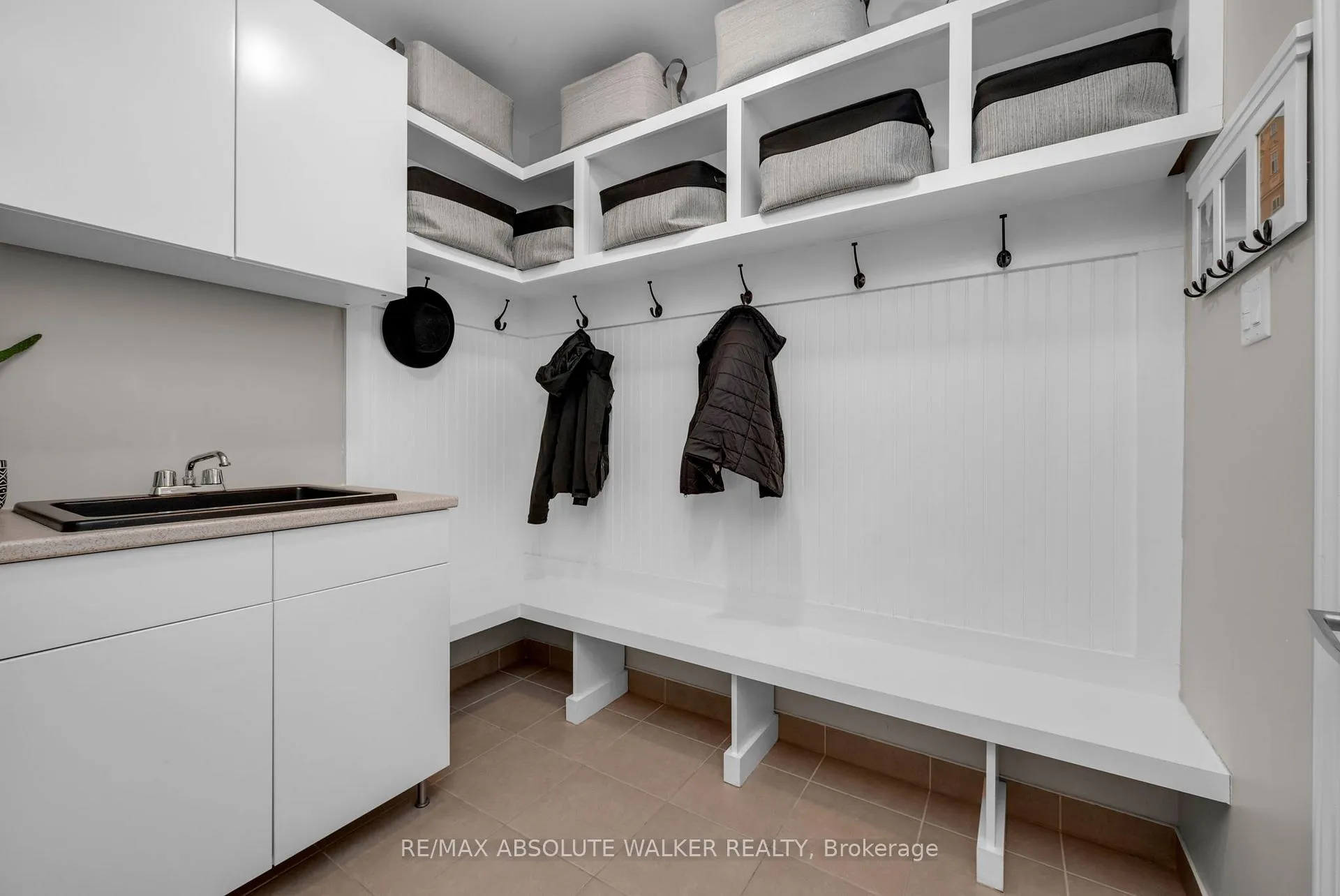 Photo 34 of 207 Rivertree Street, Ottawa, Kanata - Emerald Meadows/Trailwest — HOMEH