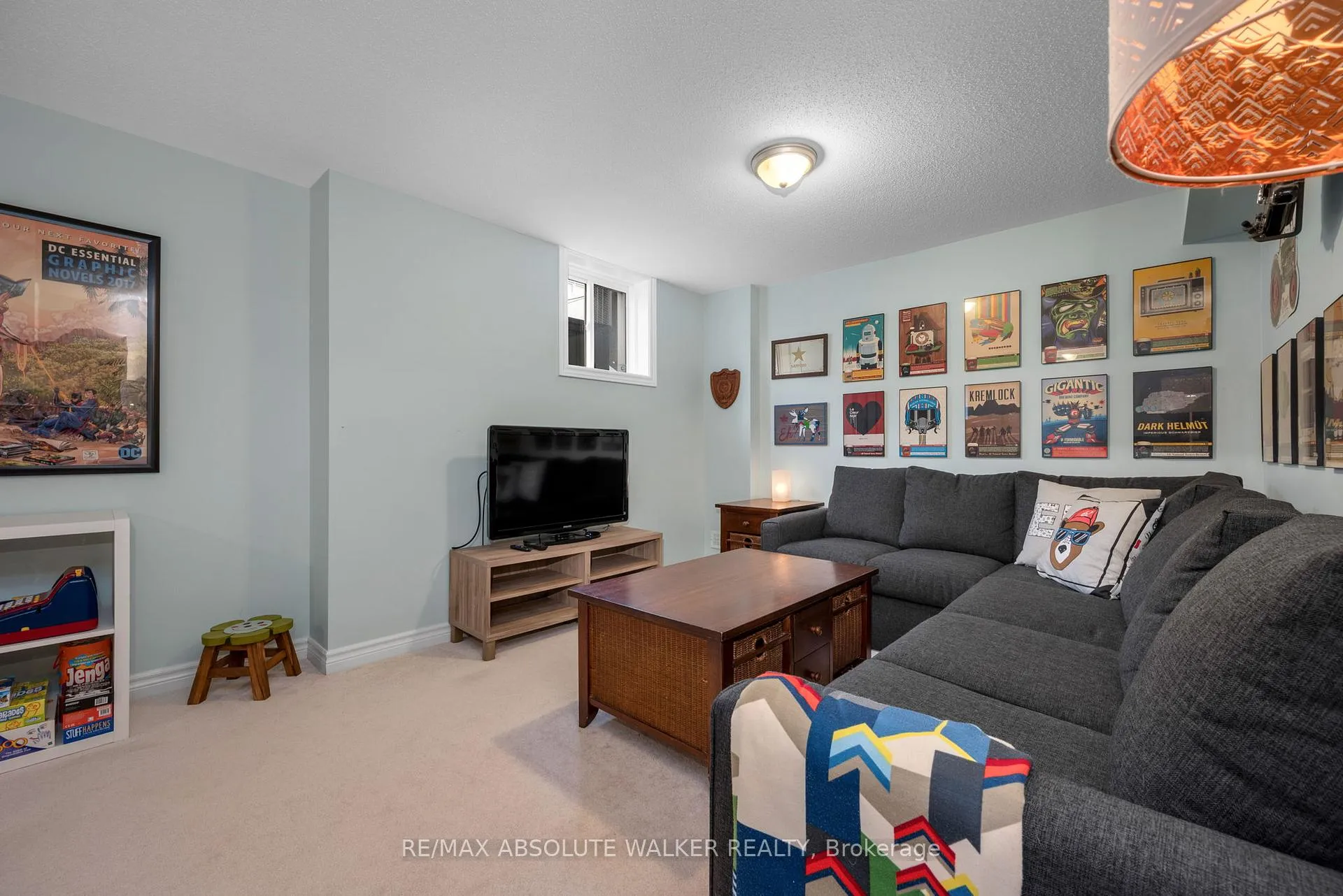 Photo 38 of 207 Rivertree Street, Ottawa, Kanata - Emerald Meadows/Trailwest — HOMEH