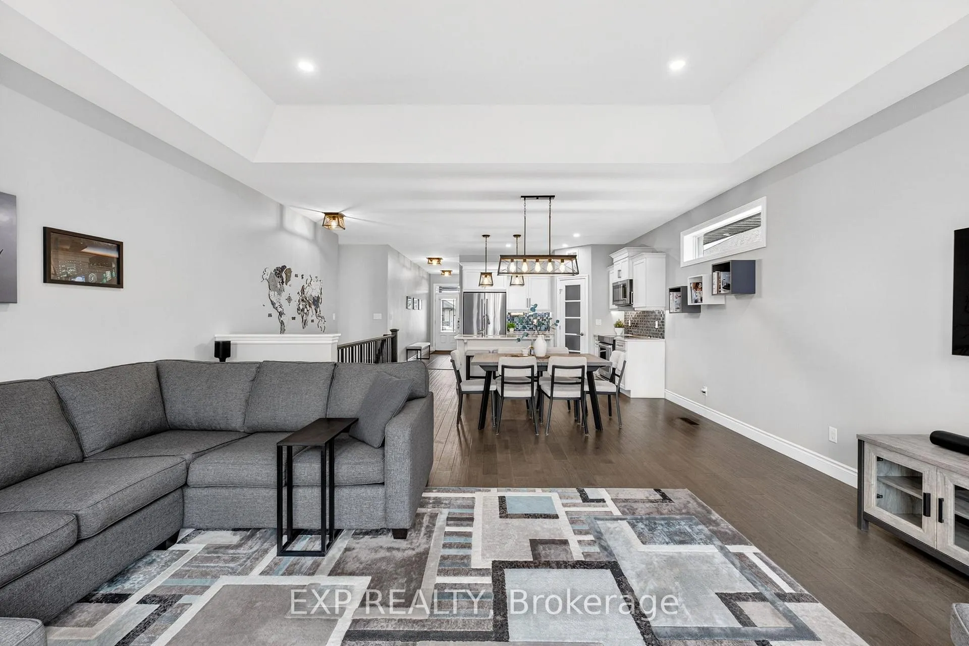 Photo 9 of 10 Covington Crescent, Belleville, Thurlow Ward — HOMEH